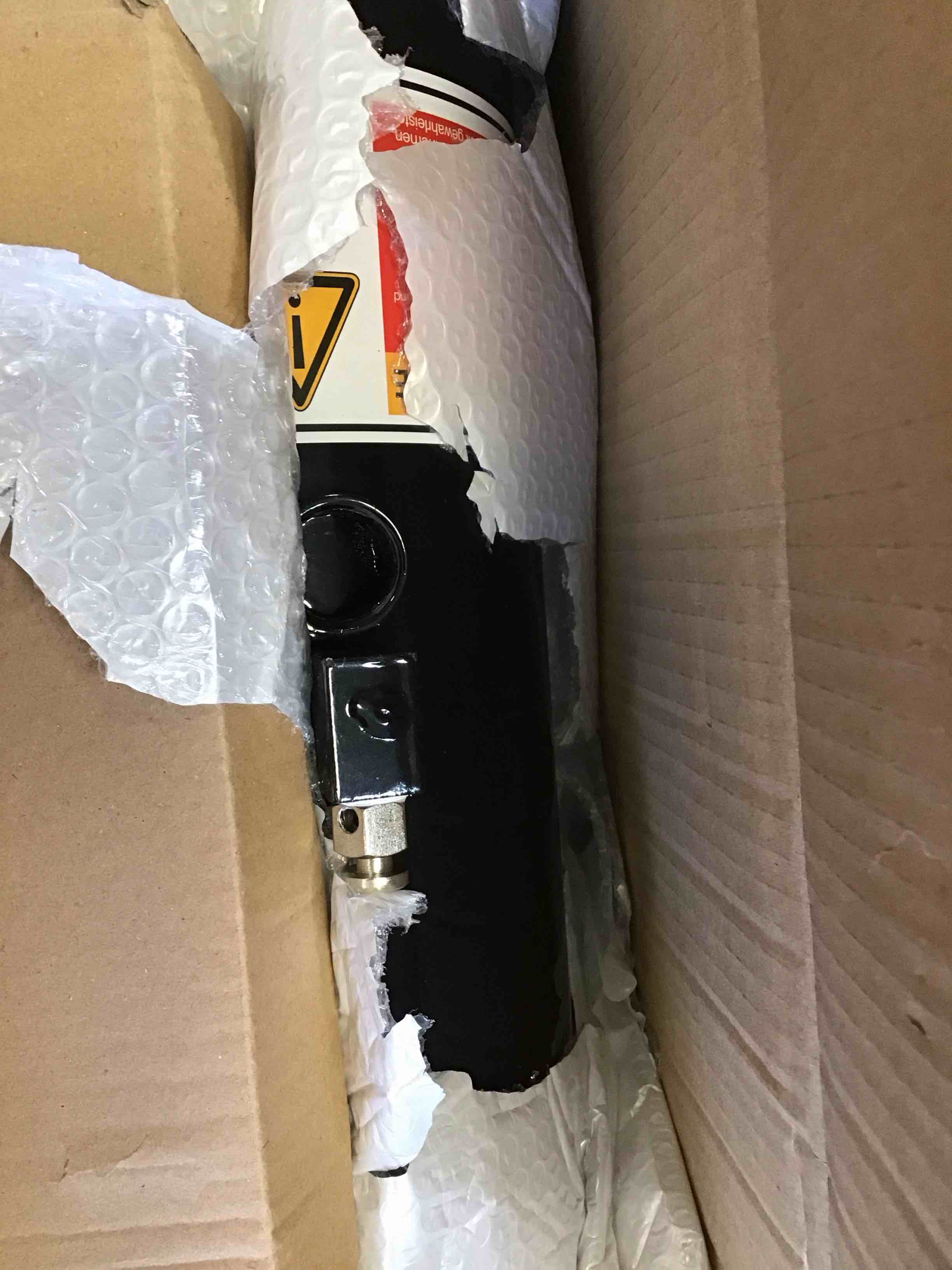 https://s3.amazonaws.com/lotting-images-prod/bidfta/PPE1414311_1740768519916.jpeg