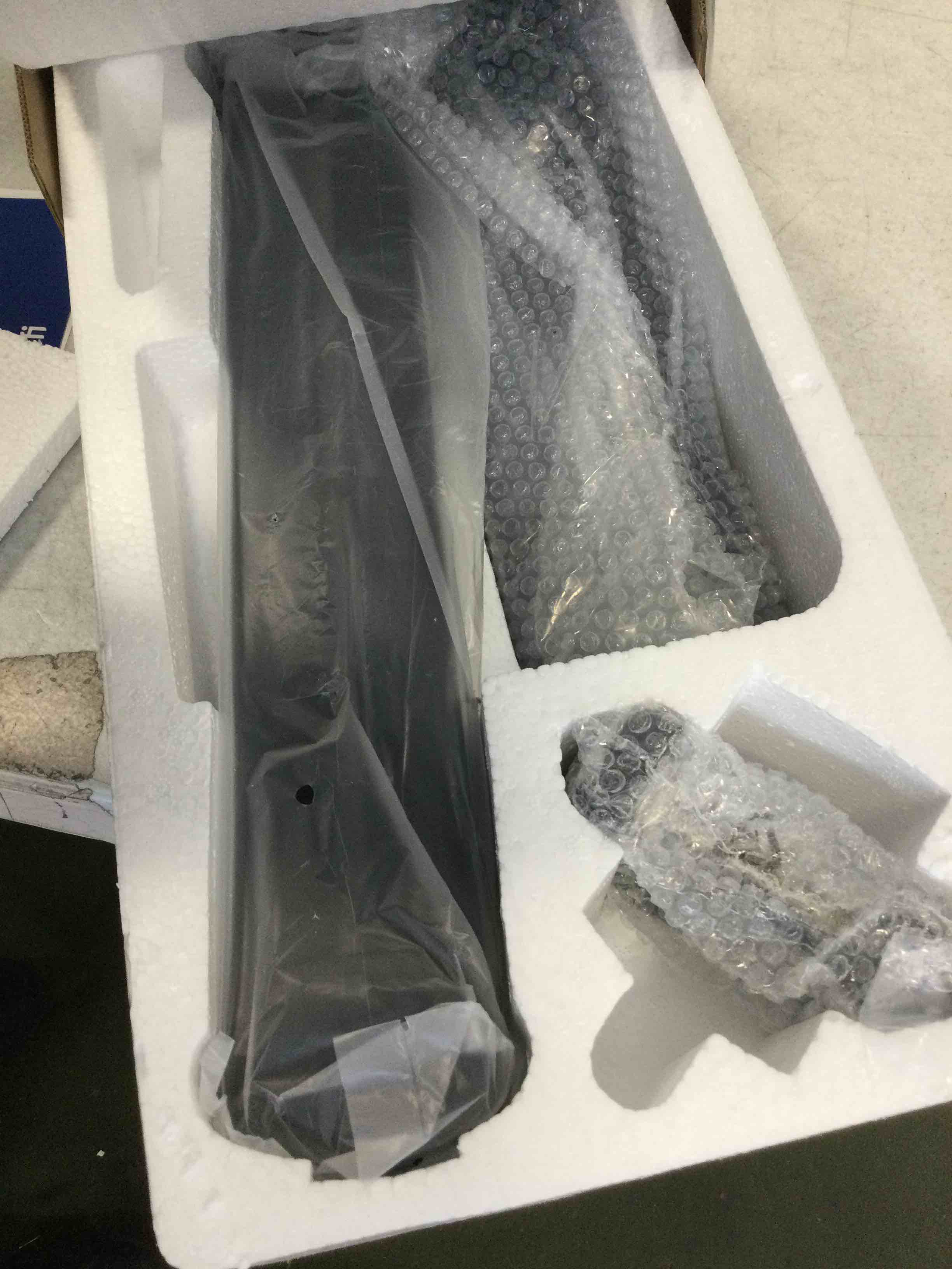 https://s3.amazonaws.com/lotting-images-prod/bidfta/PPE1414463_1741095090690.jpeg