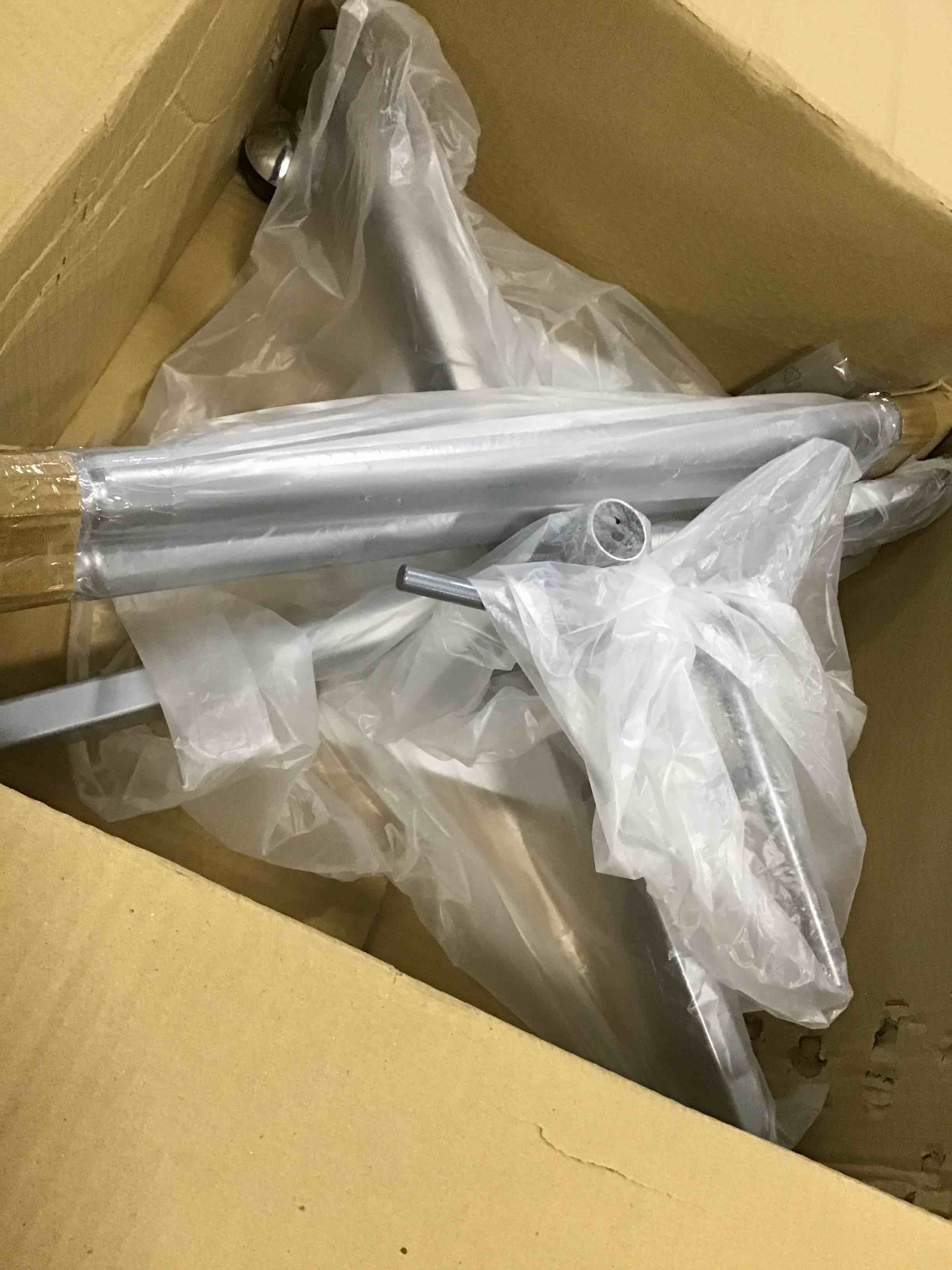 https://s3.amazonaws.com/lotting-images-prod/bidfta/PPE1414733_1741269550649.jpeg