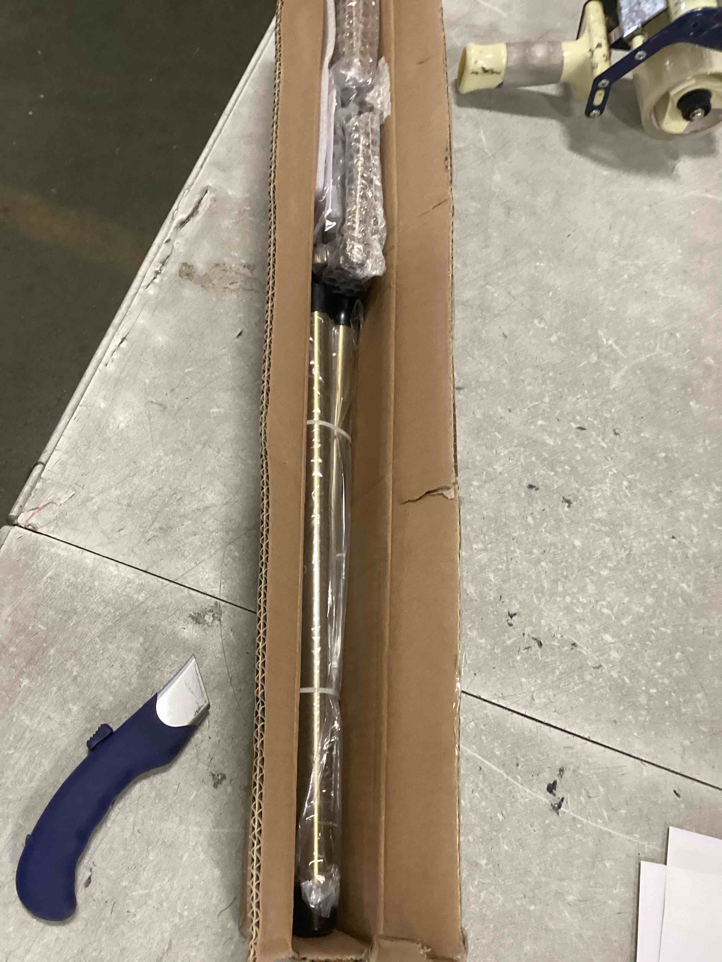 https://s3.amazonaws.com/lotting-images-prod/bidfta/PPE1415113_1741623542344.jpeg