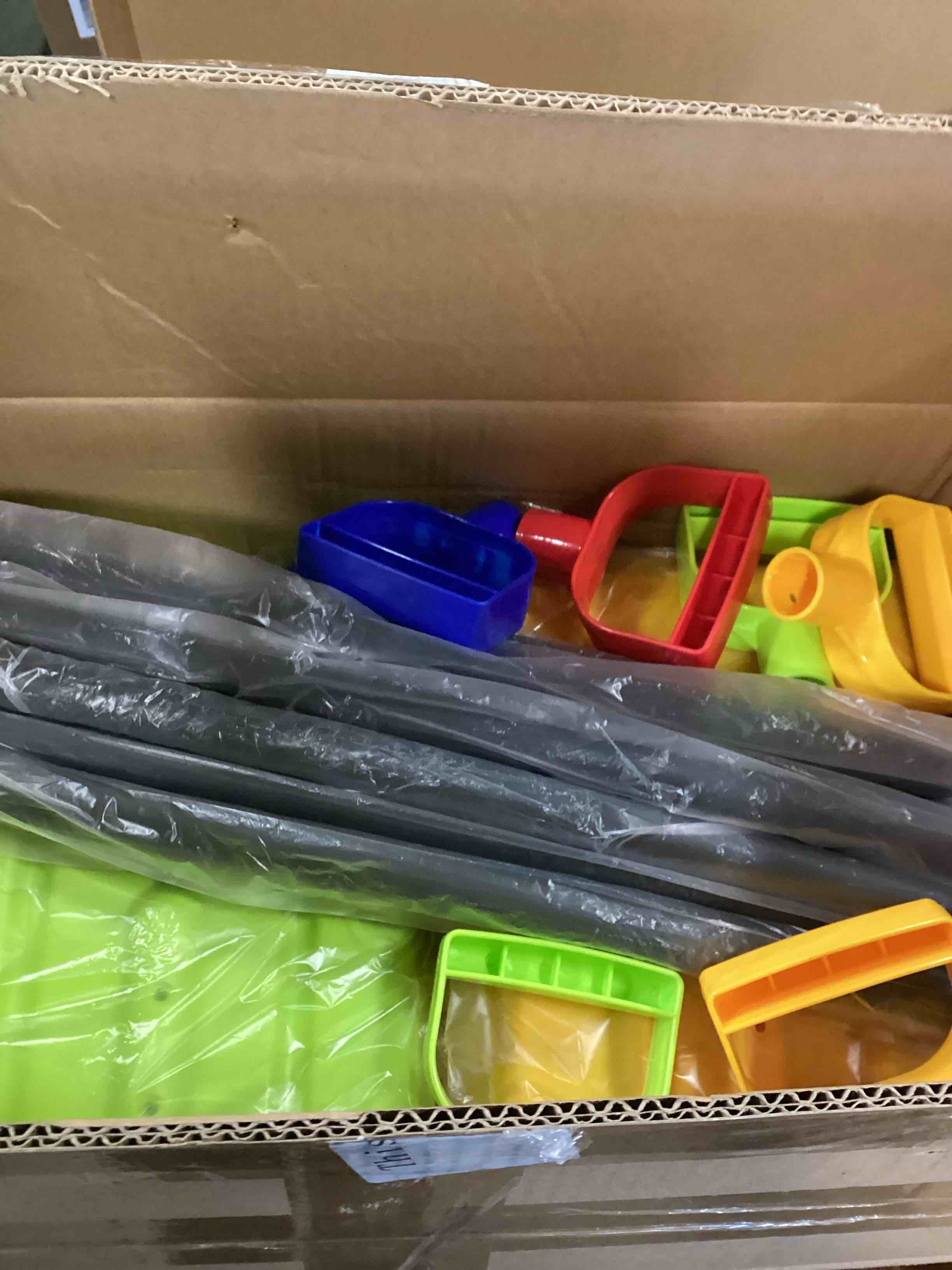 https://s3.amazonaws.com/lotting-images-prod/bidfta/PPE1415428_1742318008409.jpeg