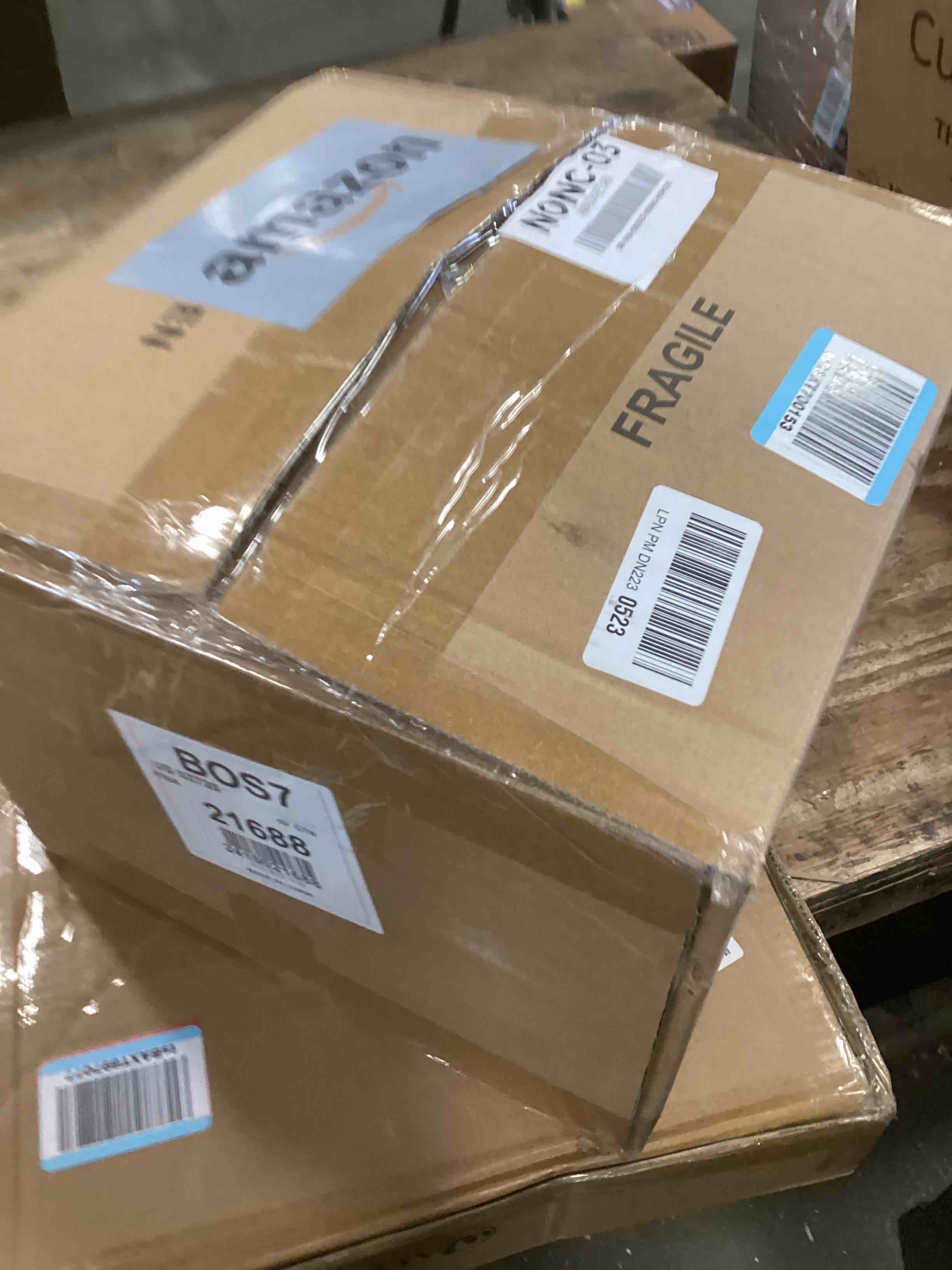 https://s3.amazonaws.com/lotting-images-prod/bidfta/PPE1415646_1742402042901.jpeg