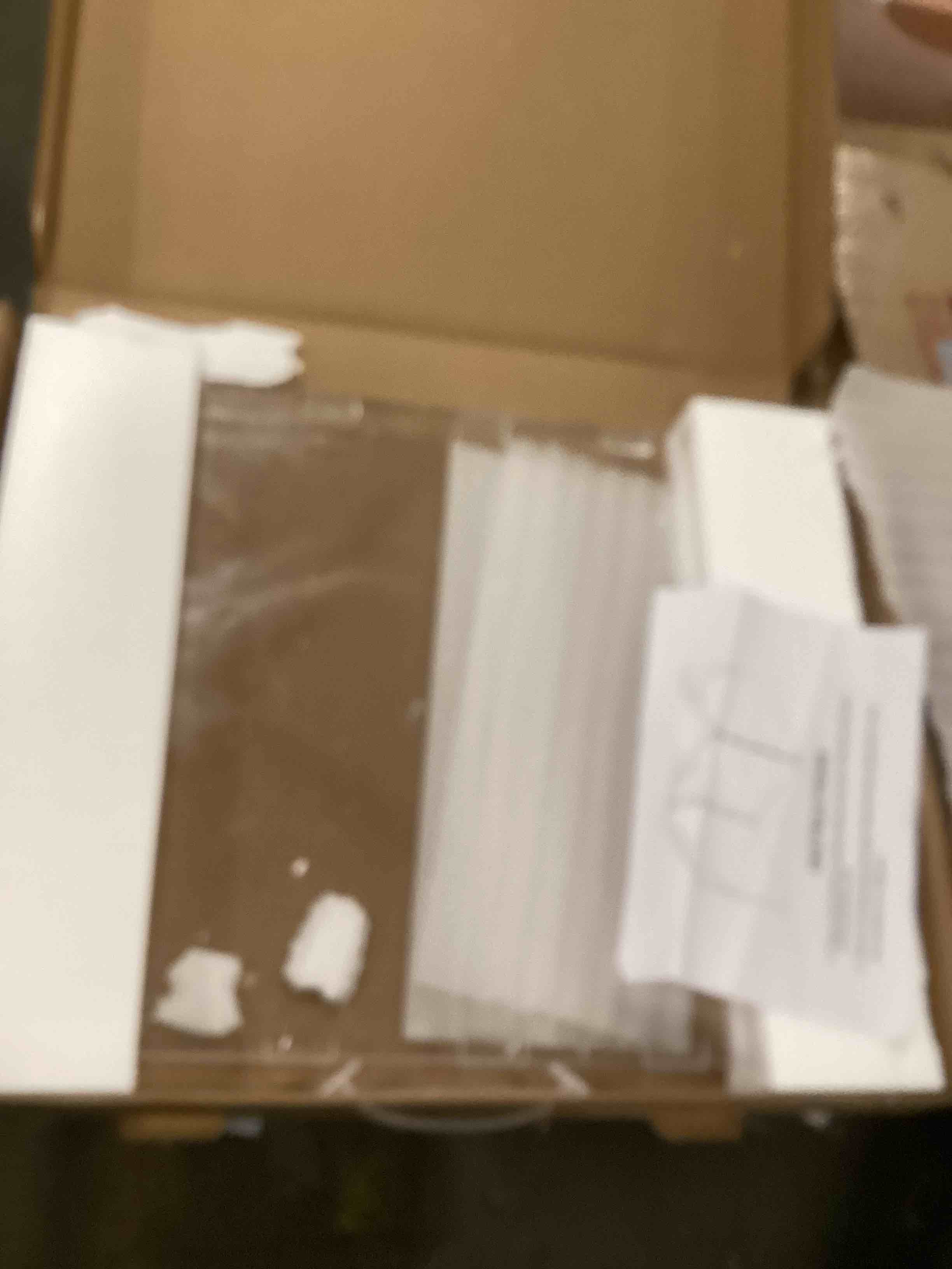 https://s3.amazonaws.com/lotting-images-prod/bidfta/PPE1416179_1742823069859.jpeg