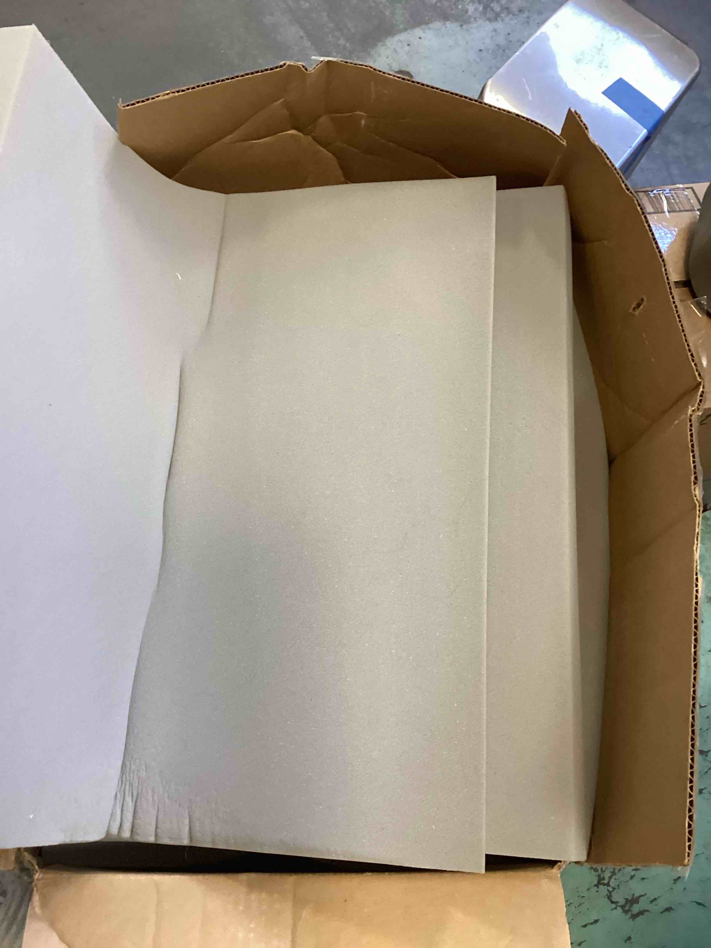 https://s3.amazonaws.com/lotting-images-prod/bidfta/PPE1418072_1744724049500.jpeg