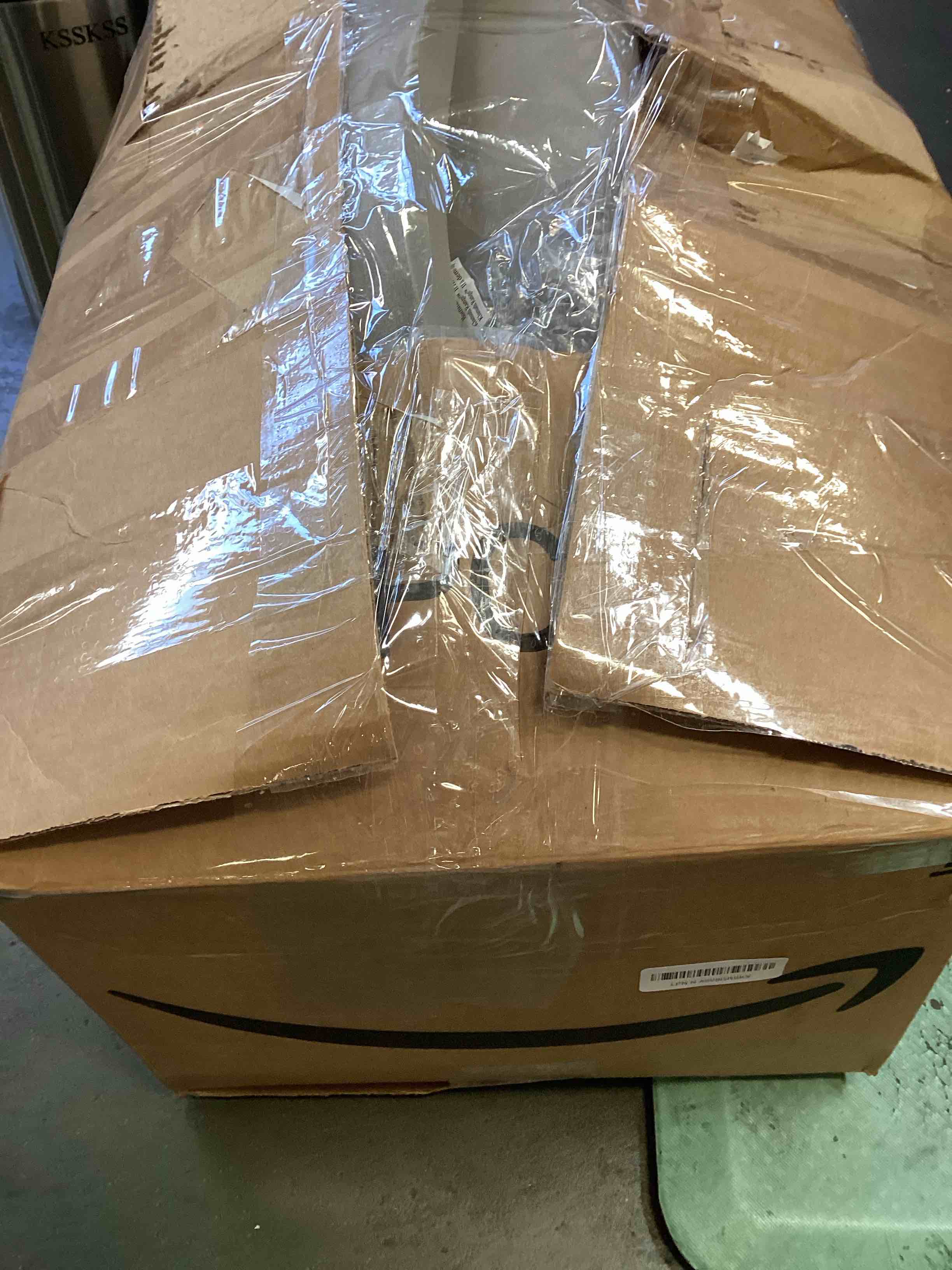 https://s3.amazonaws.com/lotting-images-prod/bidfta/PPE1418072_1744724104897.jpeg