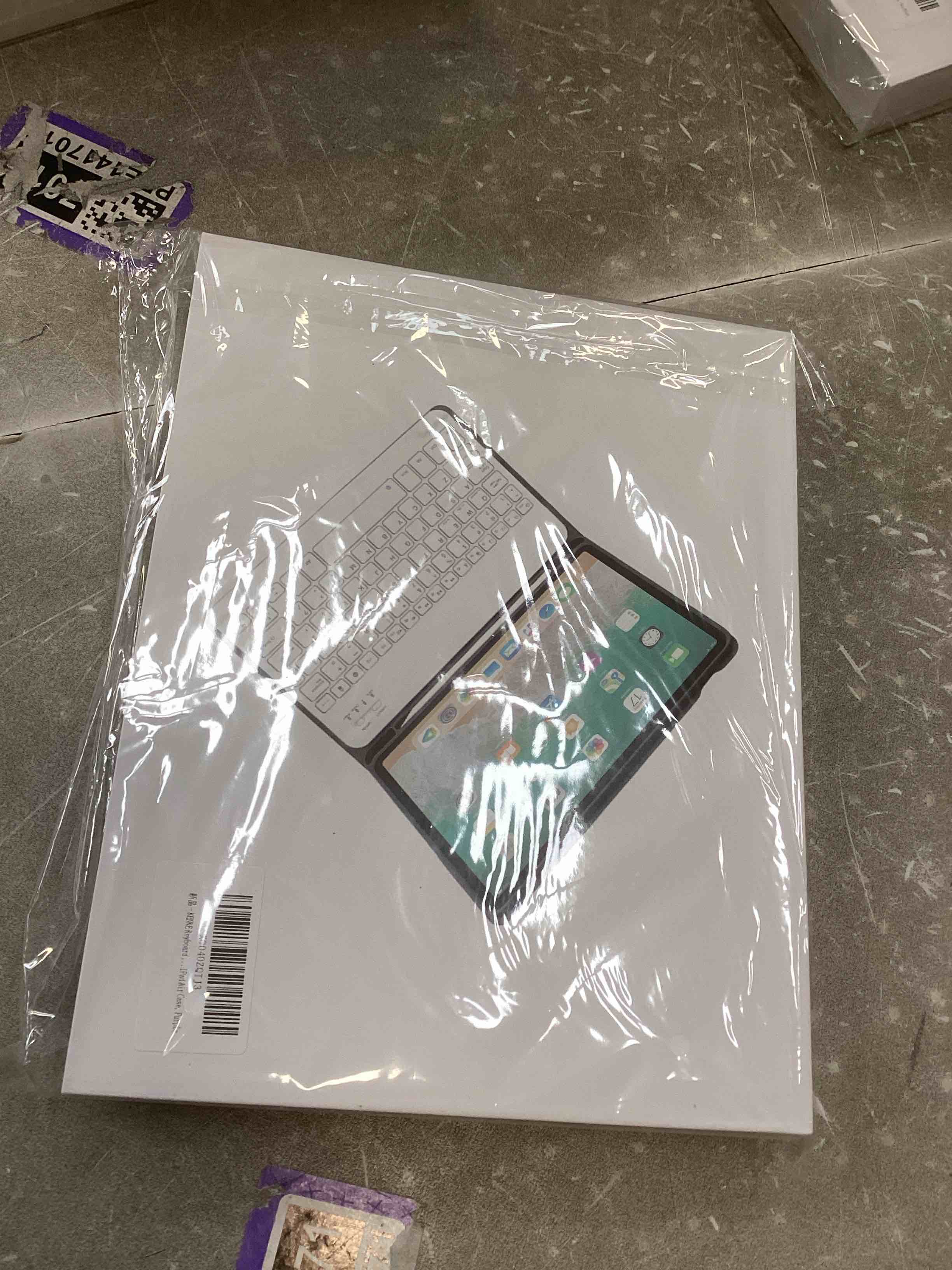 https://s3.amazonaws.com/lotting-images-prod/bidfta/PPE1418614_1745256452424.jpeg