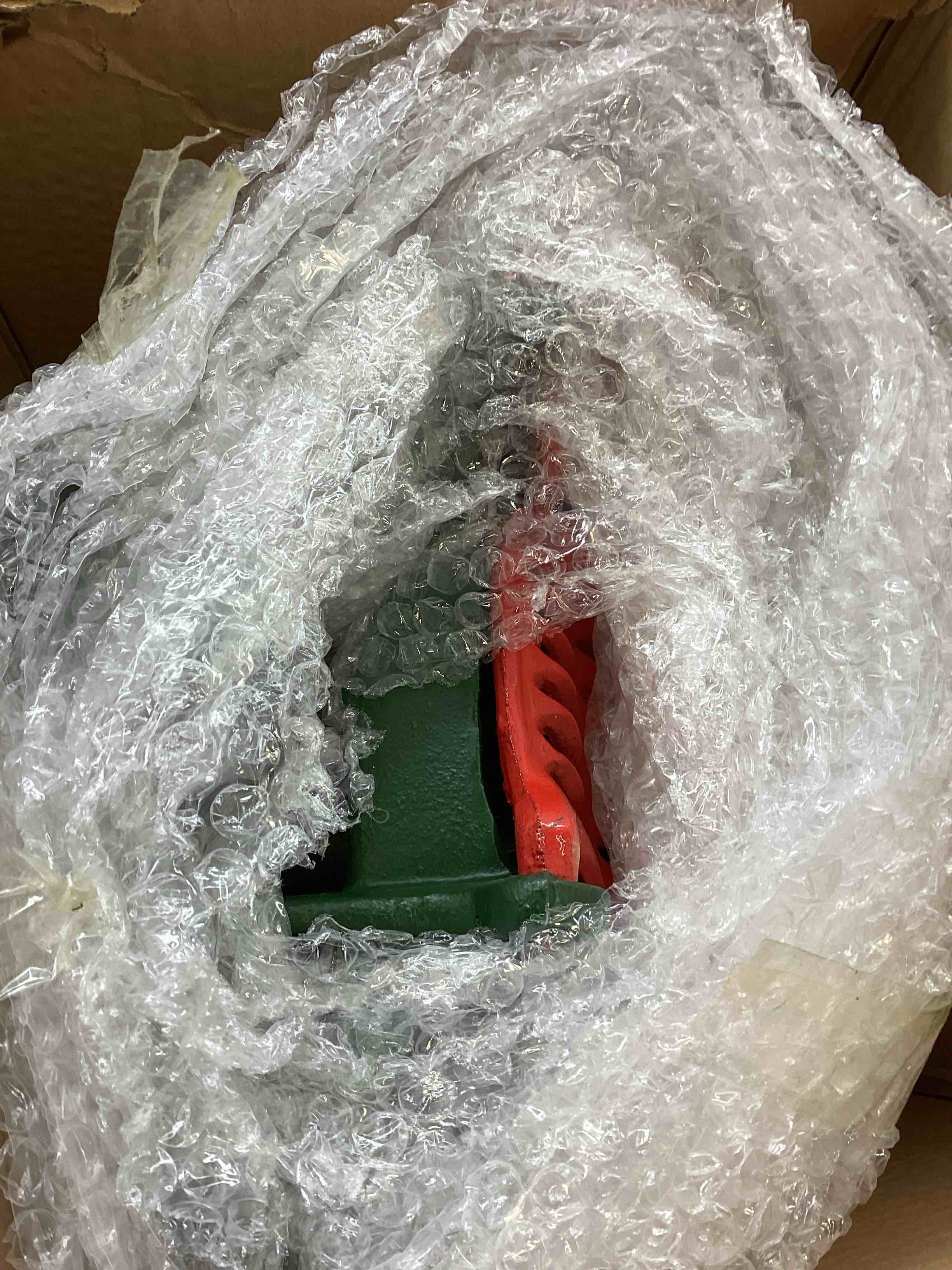https://s3.amazonaws.com/lotting-images-prod/bidfta/PPE1418827_1745592222943.jpeg
