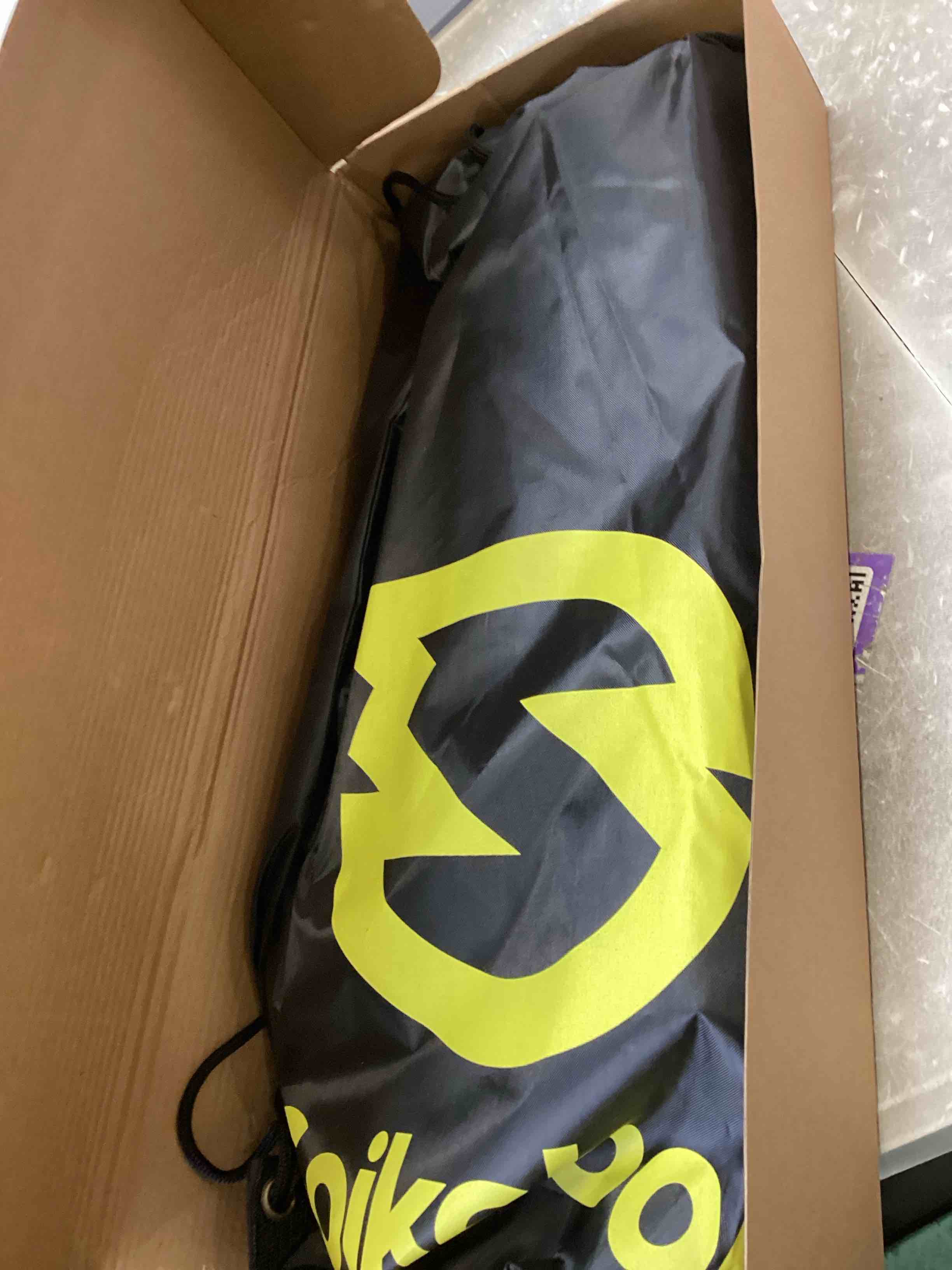 https://s3.amazonaws.com/lotting-images-prod/bidfta/PPE1418920_1745850821836.jpeg