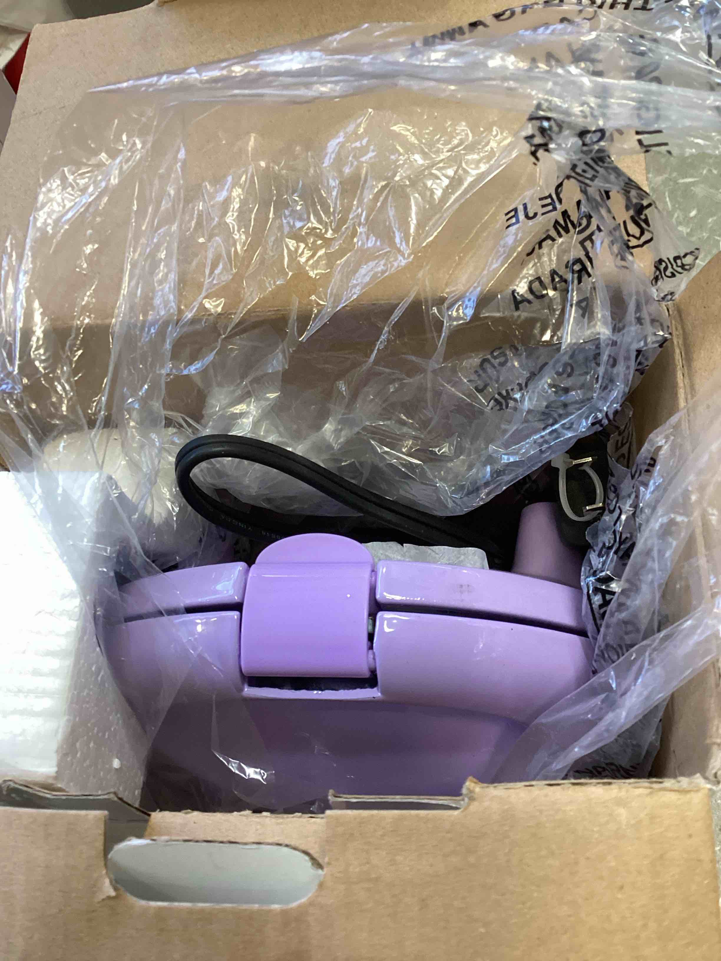 https://s3.amazonaws.com/lotting-images-prod/bidfta/PPE1418929_1745852452277.jpeg