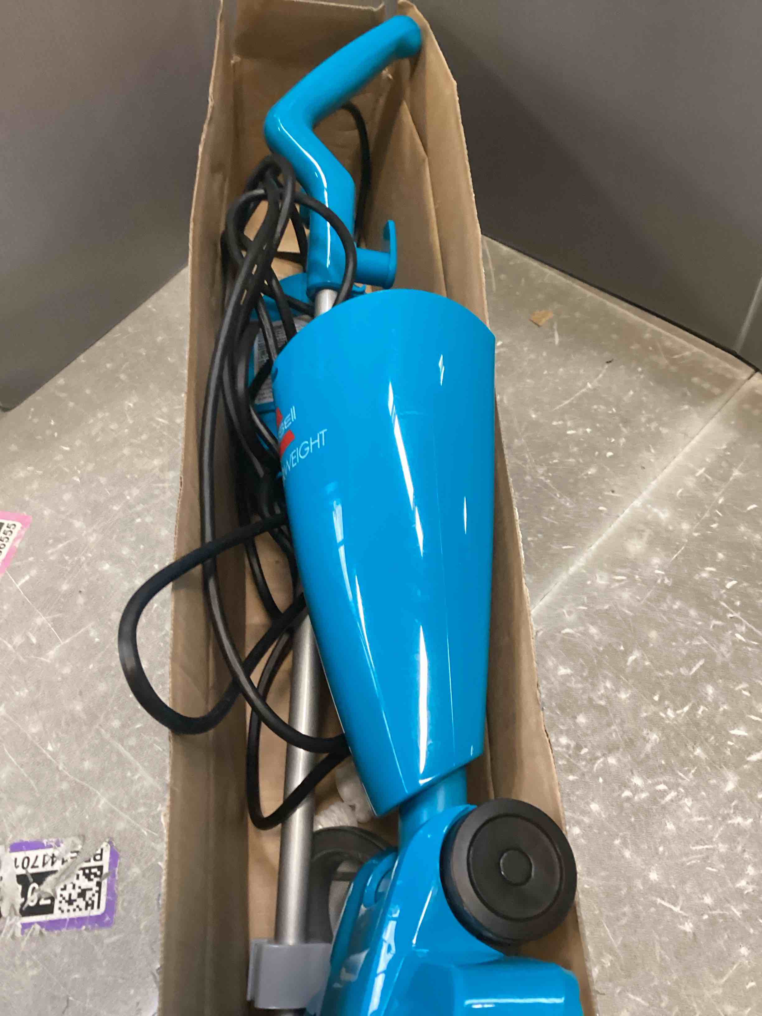 https://s3.amazonaws.com/lotting-images-prod/bidfta/PPE1419663_1746706334905.jpeg