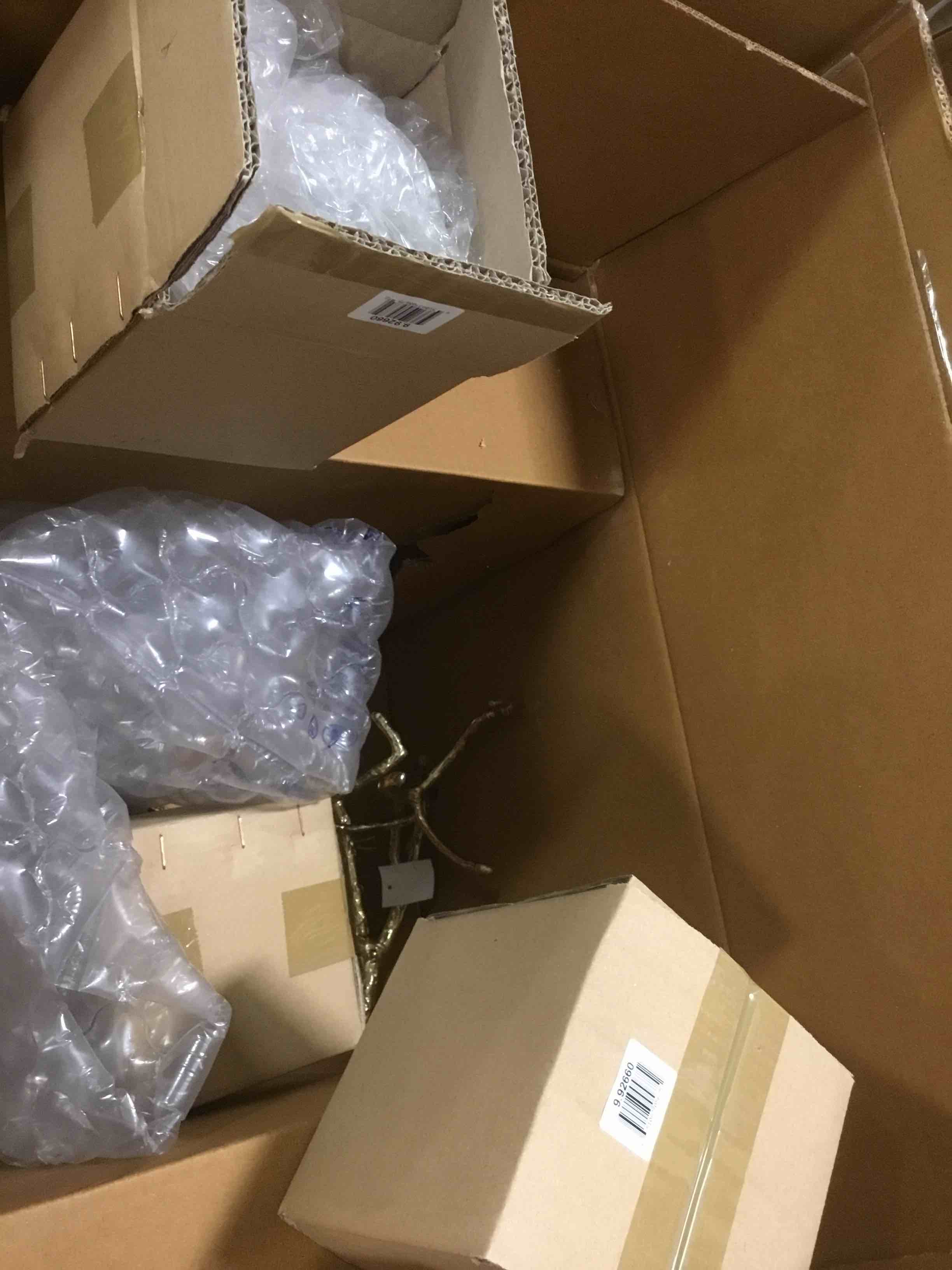 https://s3.amazonaws.com/lotting-images-prod/bidfta/PPE1420260_1741269357534.jpeg