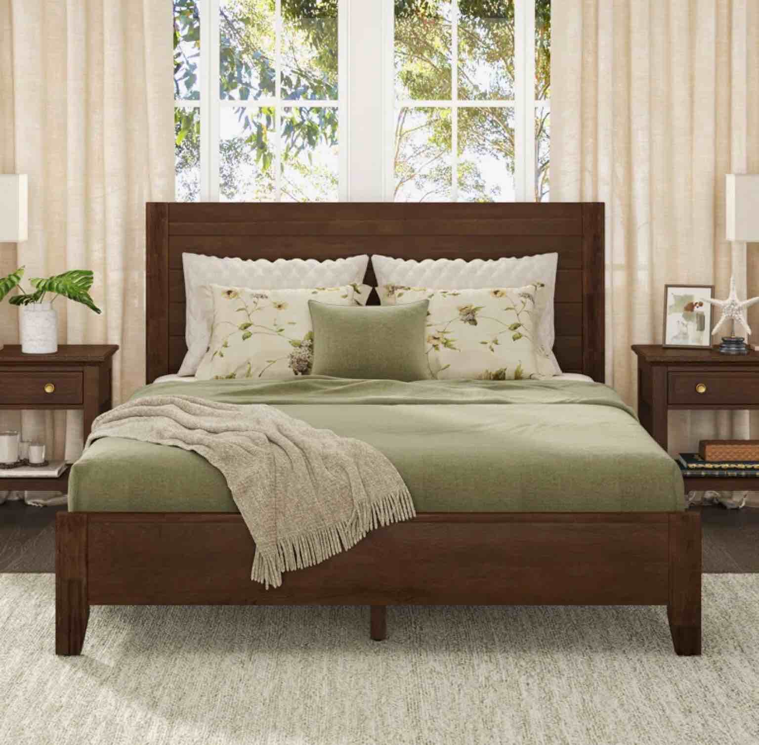 Dajon Solid Wood Platform Bed (Queen Size )