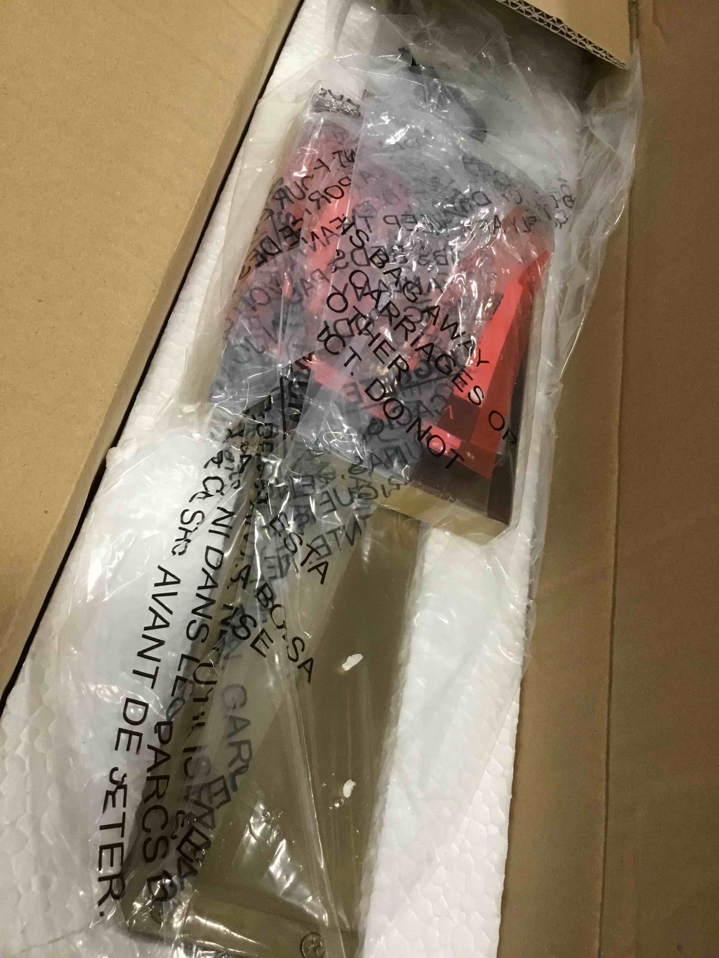 https://s3.amazonaws.com/lotting-images-prod/bidfta/PPE1420768_1741801541069.jpeg