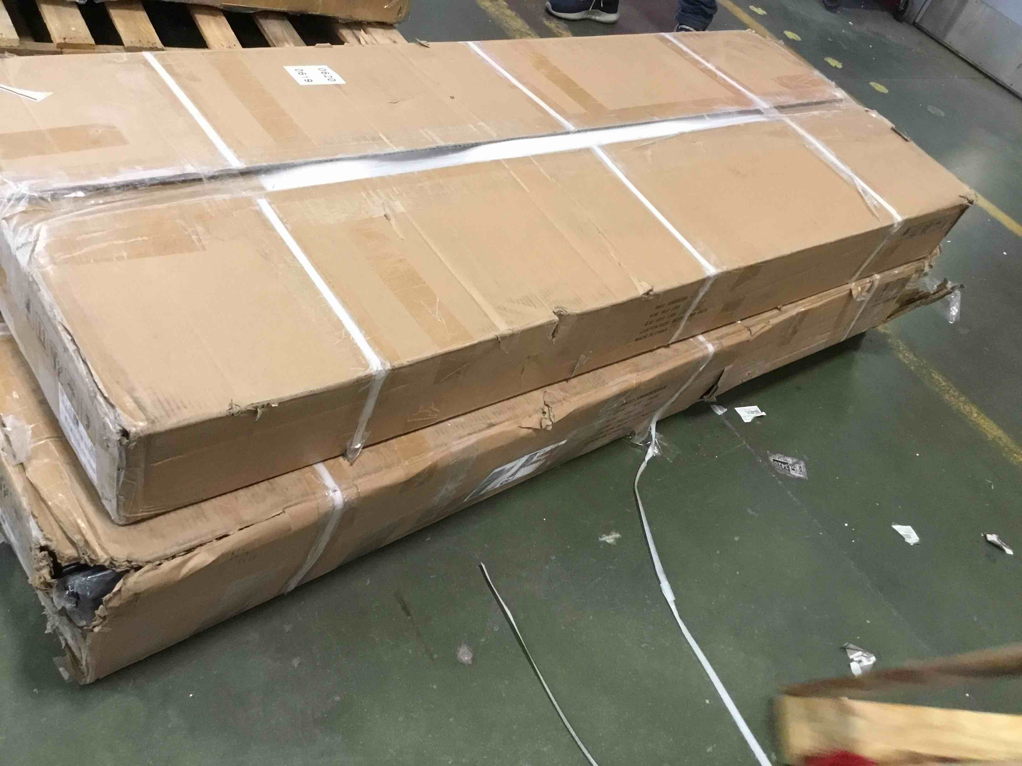 https://s3.amazonaws.com/lotting-images-prod/bidfta/PPE1420969_1741964924123.jpeg