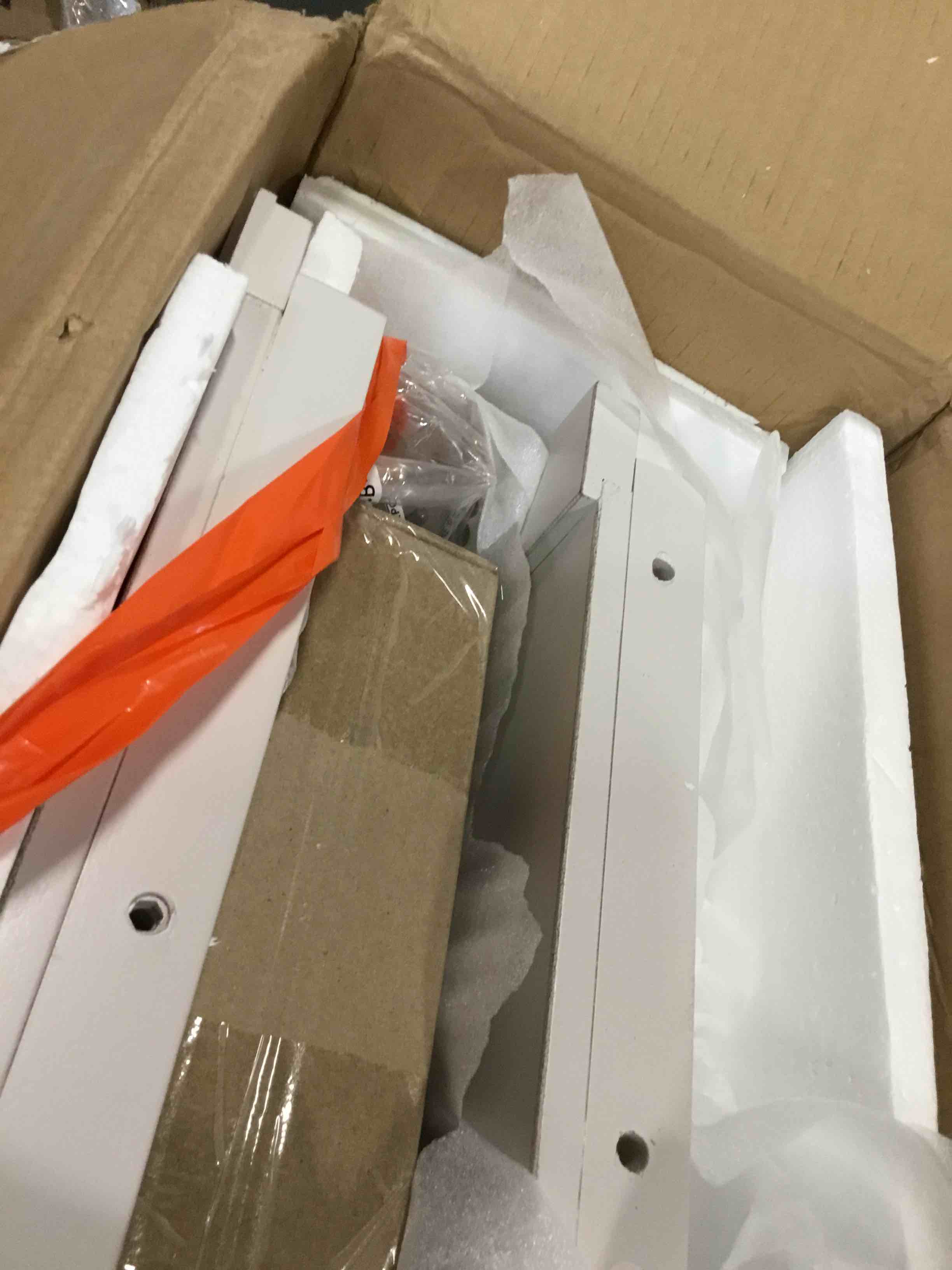 https://s3.amazonaws.com/lotting-images-prod/bidfta/PPE1421176_1742323225830.jpeg