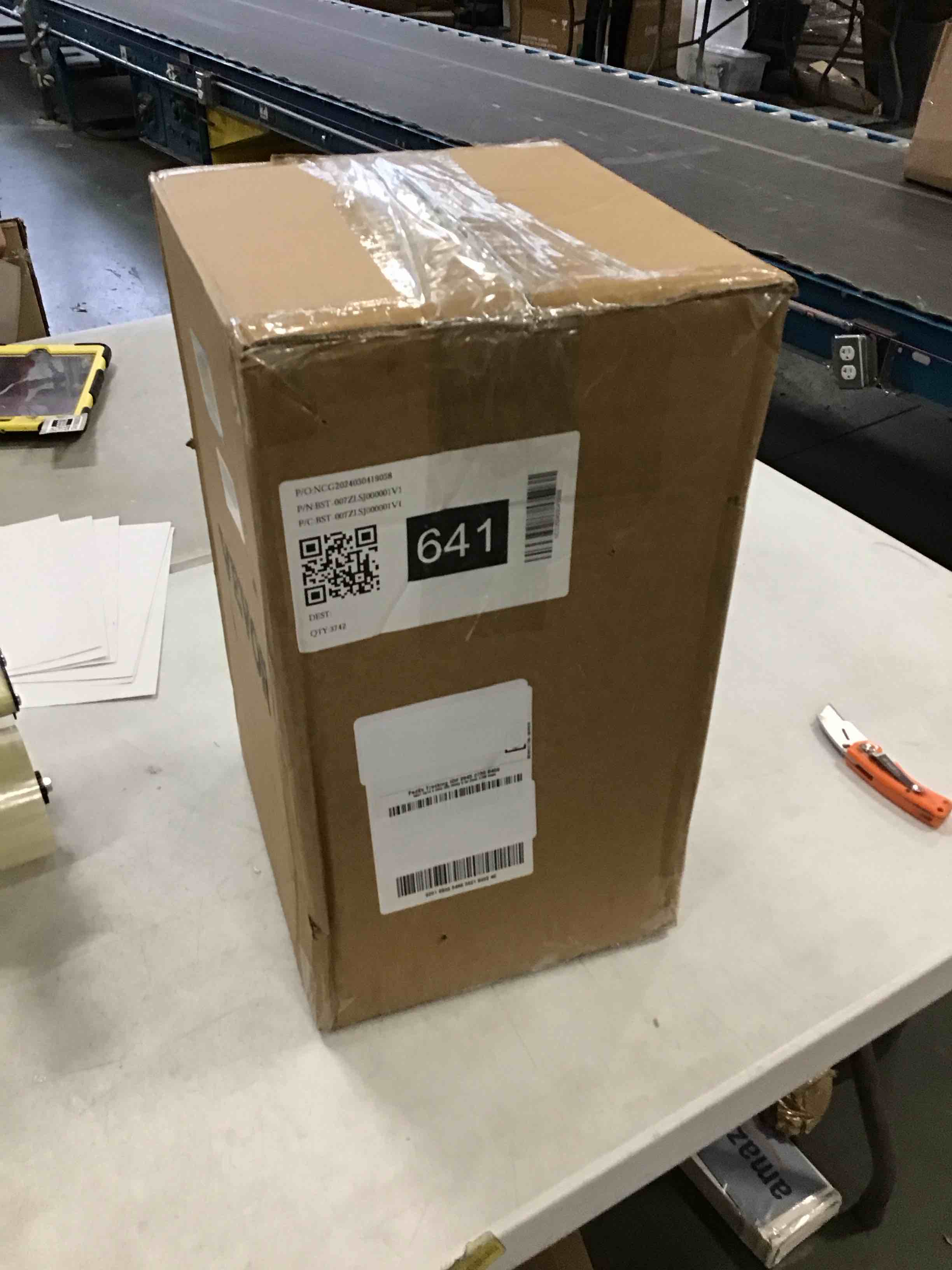 https://s3.amazonaws.com/lotting-images-prod/bidfta/PPE1423555_1741095941682.jpeg