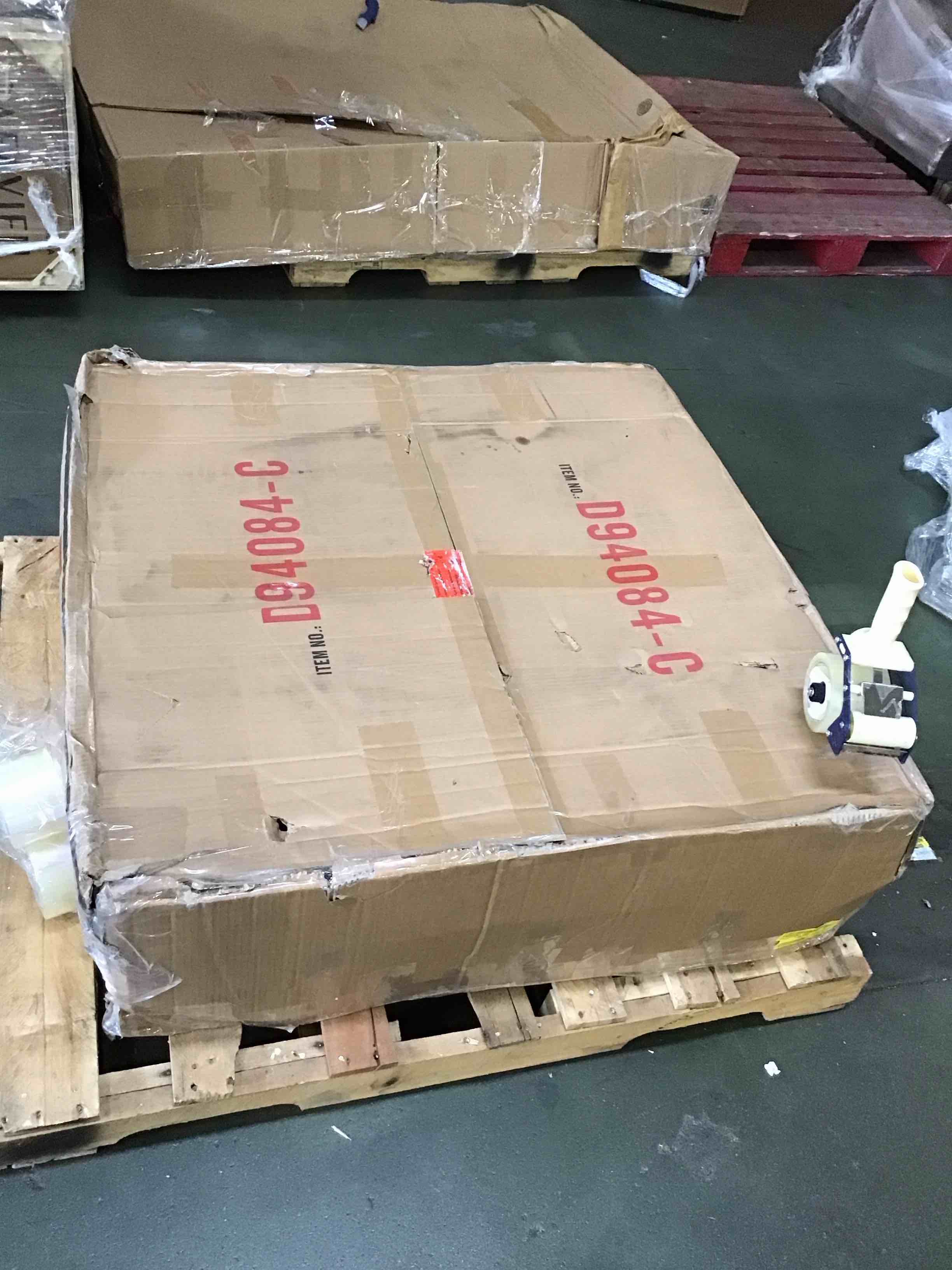 https://s3.amazonaws.com/lotting-images-prod/bidfta/PPE1423952_1741283053620.jpeg