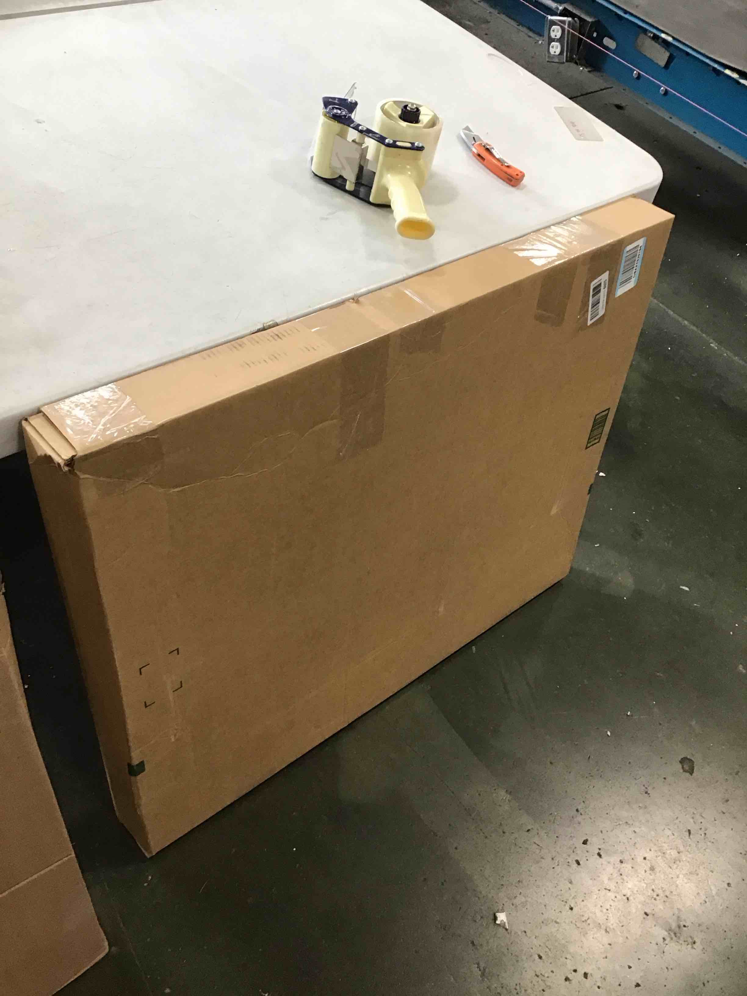 https://s3.amazonaws.com/lotting-images-prod/bidfta/PPE1424082_1741355268687.jpeg