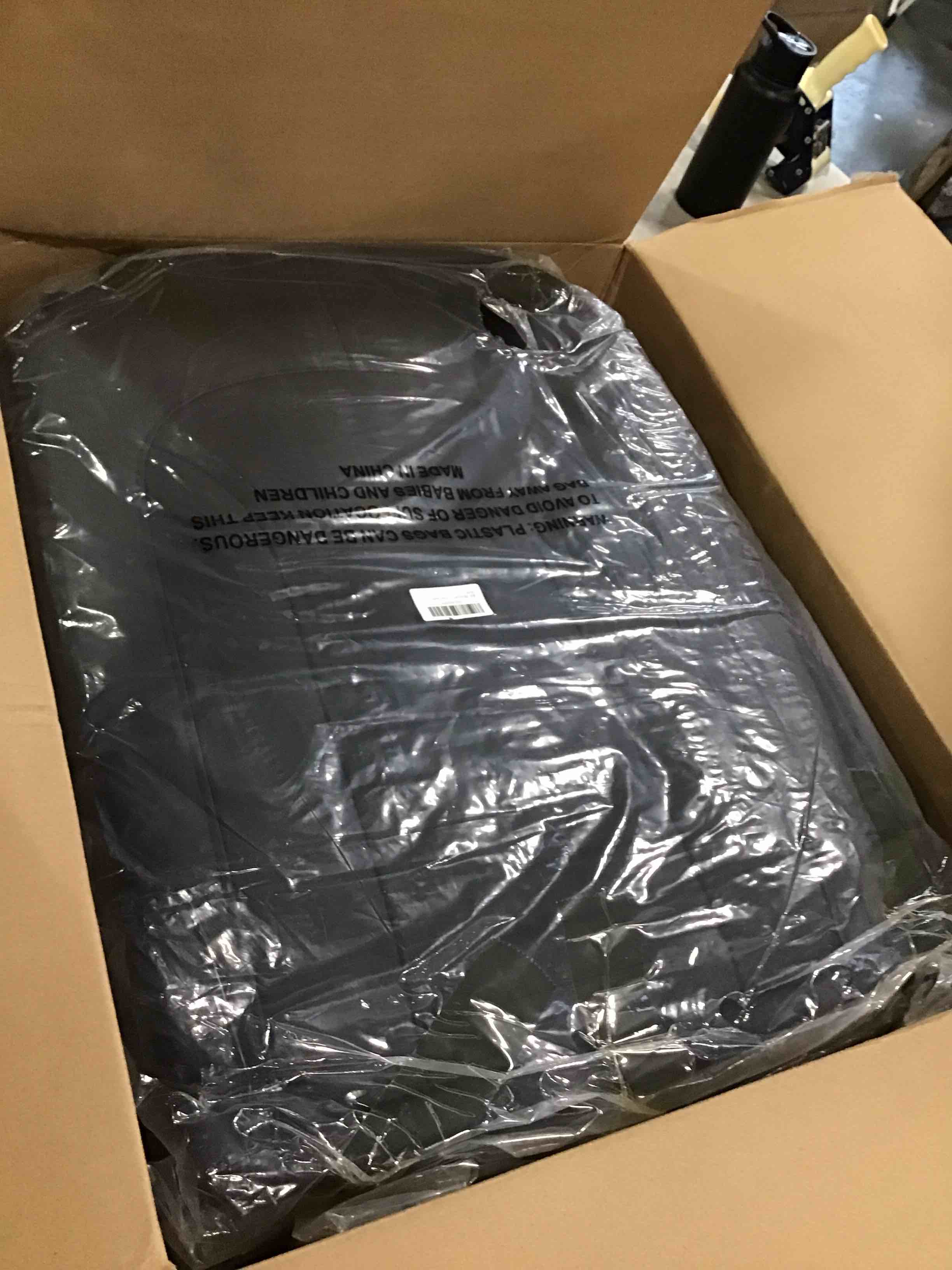 https://s3.amazonaws.com/lotting-images-prod/bidfta/PPE1424095_1741695163488.jpeg