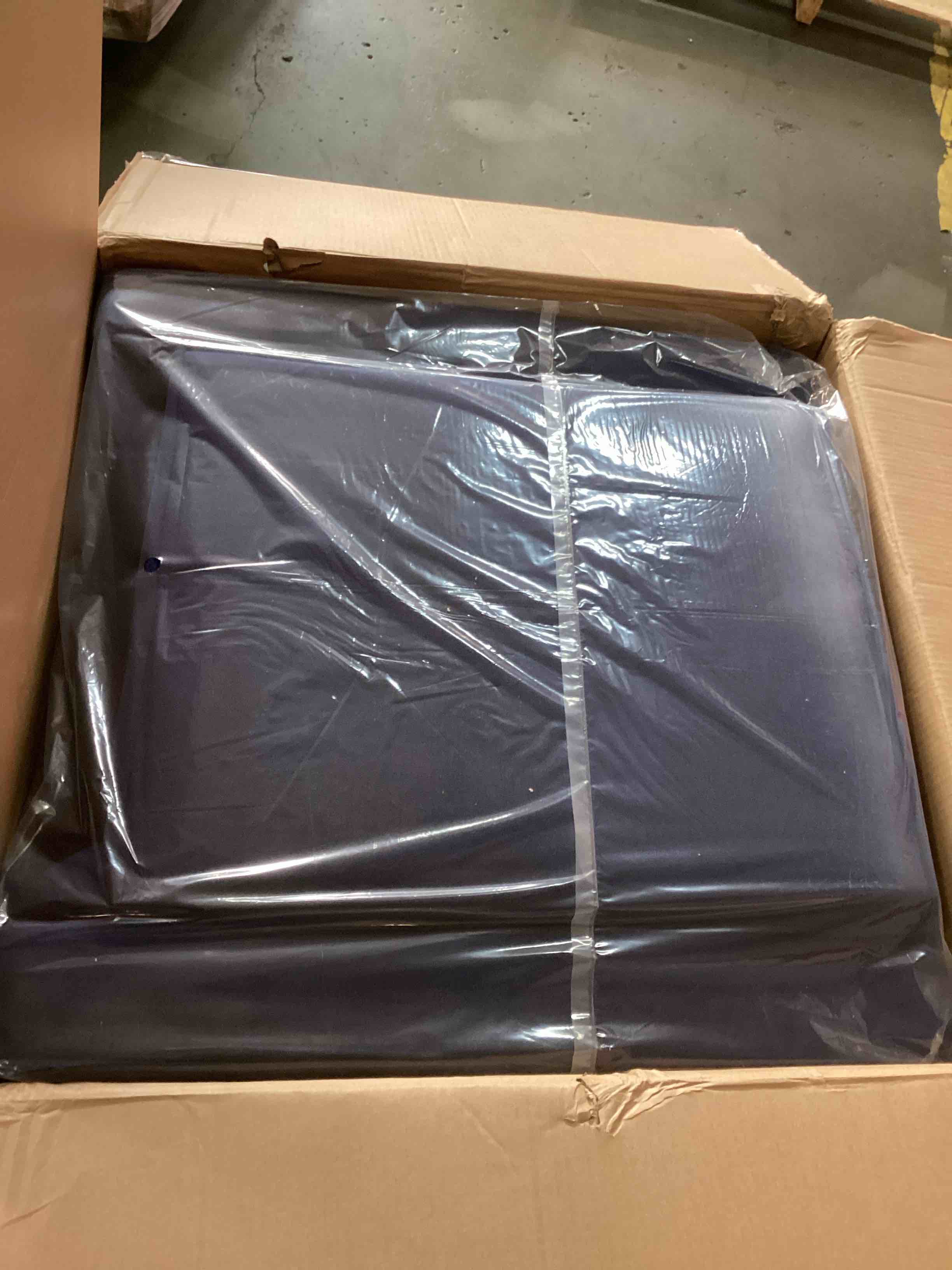 https://s3.amazonaws.com/lotting-images-prod/bidfta/PPE1424359_1741873557916.jpeg