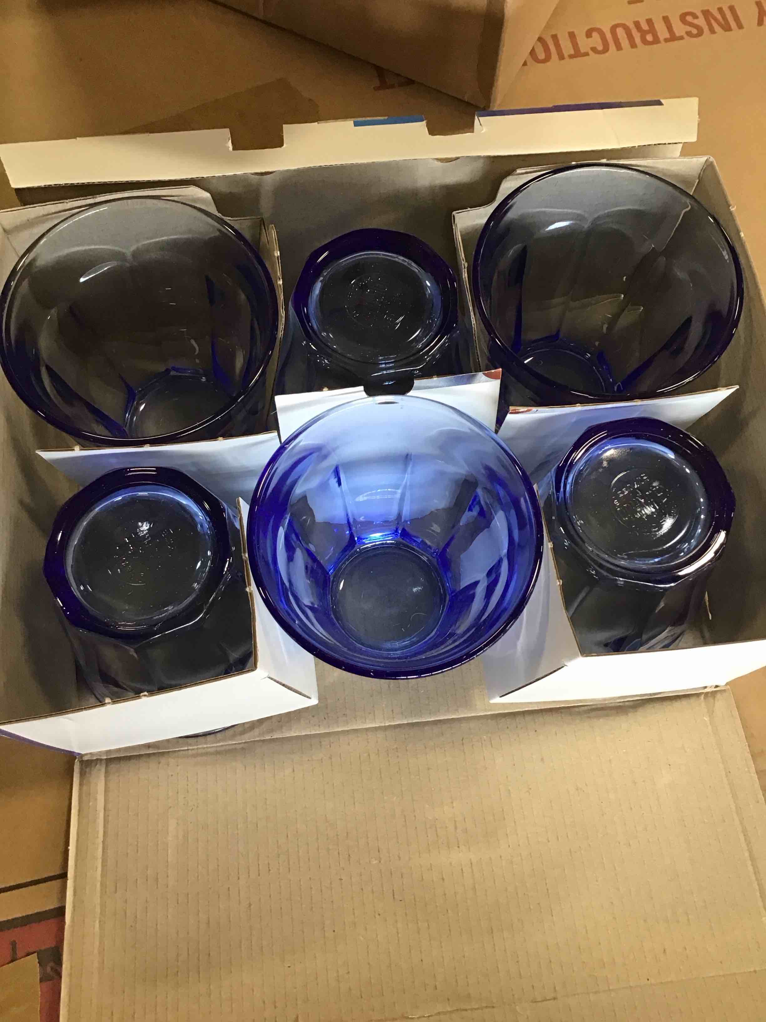 https://s3.amazonaws.com/lotting-images-prod/bidfta/PPE1424537_1741977840816.jpeg