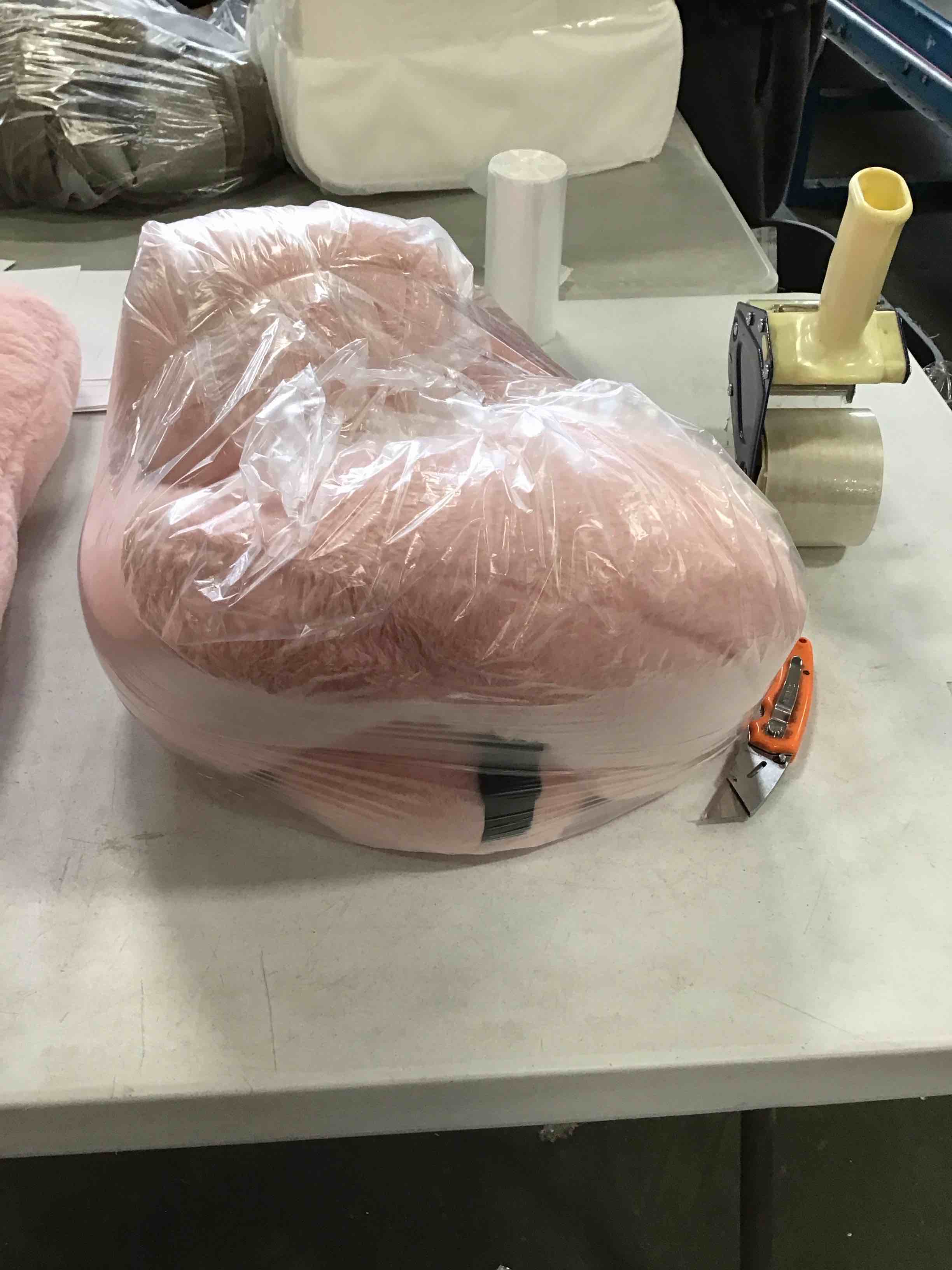 https://s3.amazonaws.com/lotting-images-prod/bidfta/PPE1425034_1742397945619.jpeg