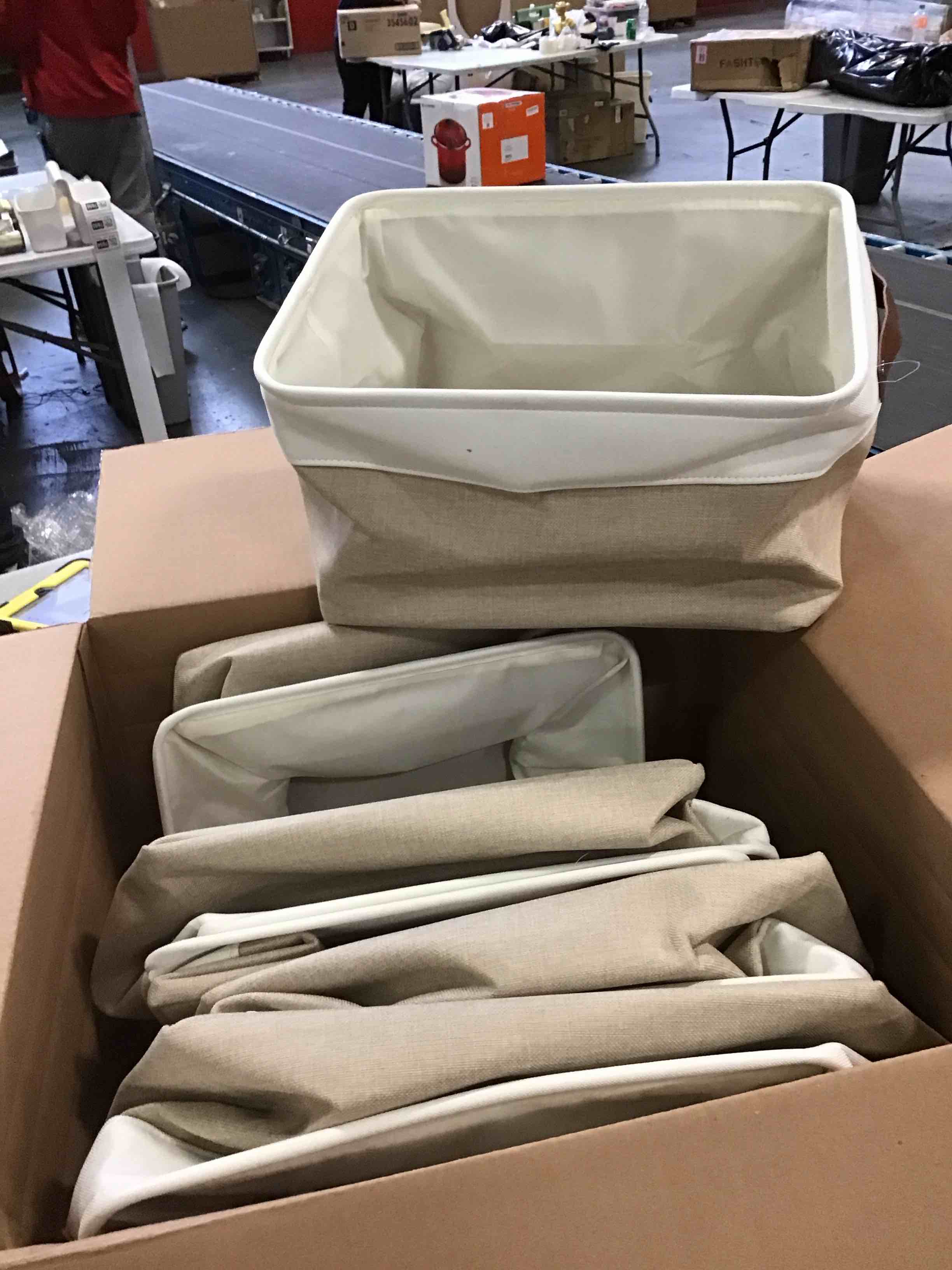 https://s3.amazonaws.com/lotting-images-prod/bidfta/PPE1425288_1742492234360.jpeg