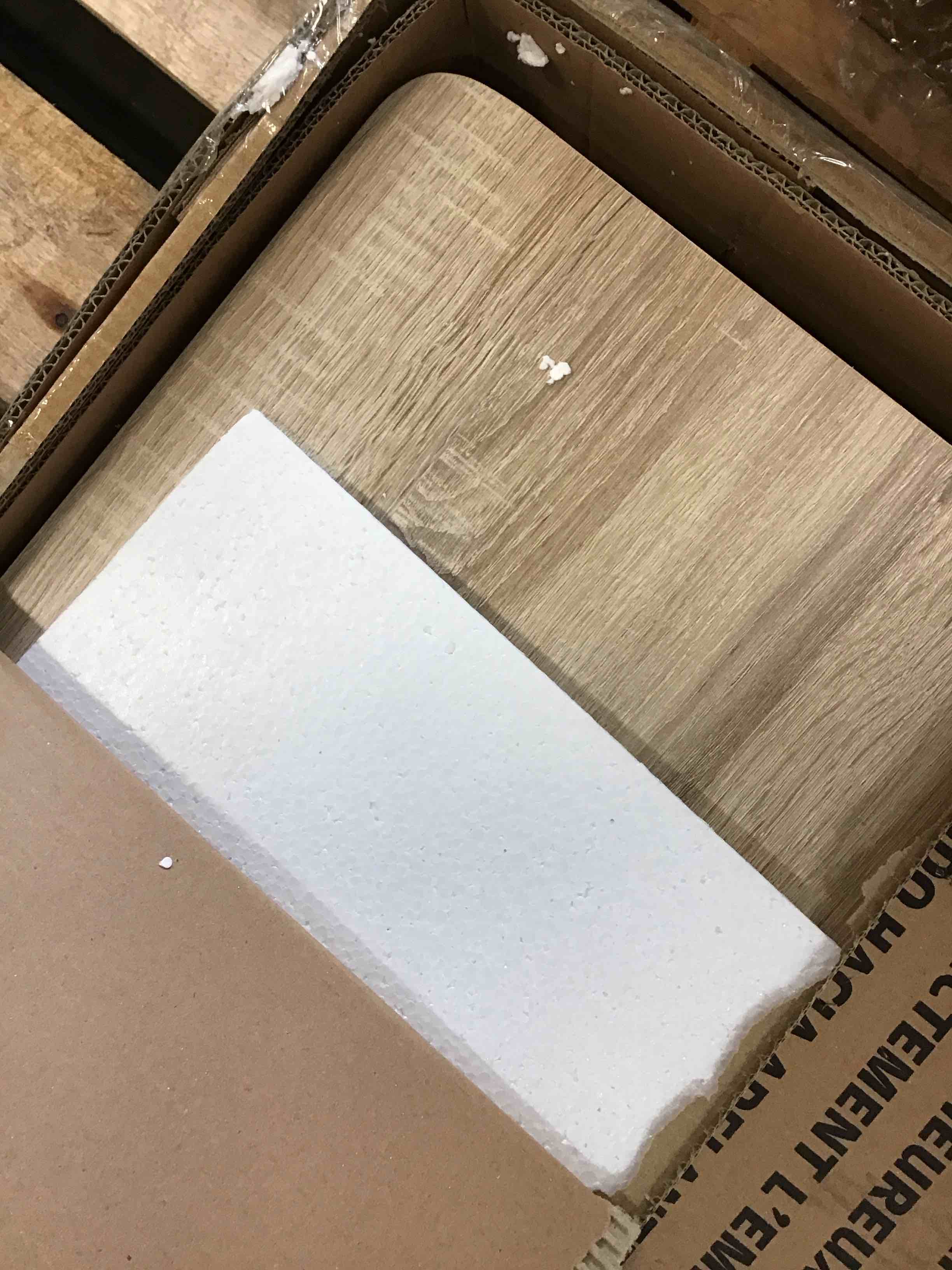 https://s3.amazonaws.com/lotting-images-prod/bidfta/PPE1425339_1742560349777.jpeg