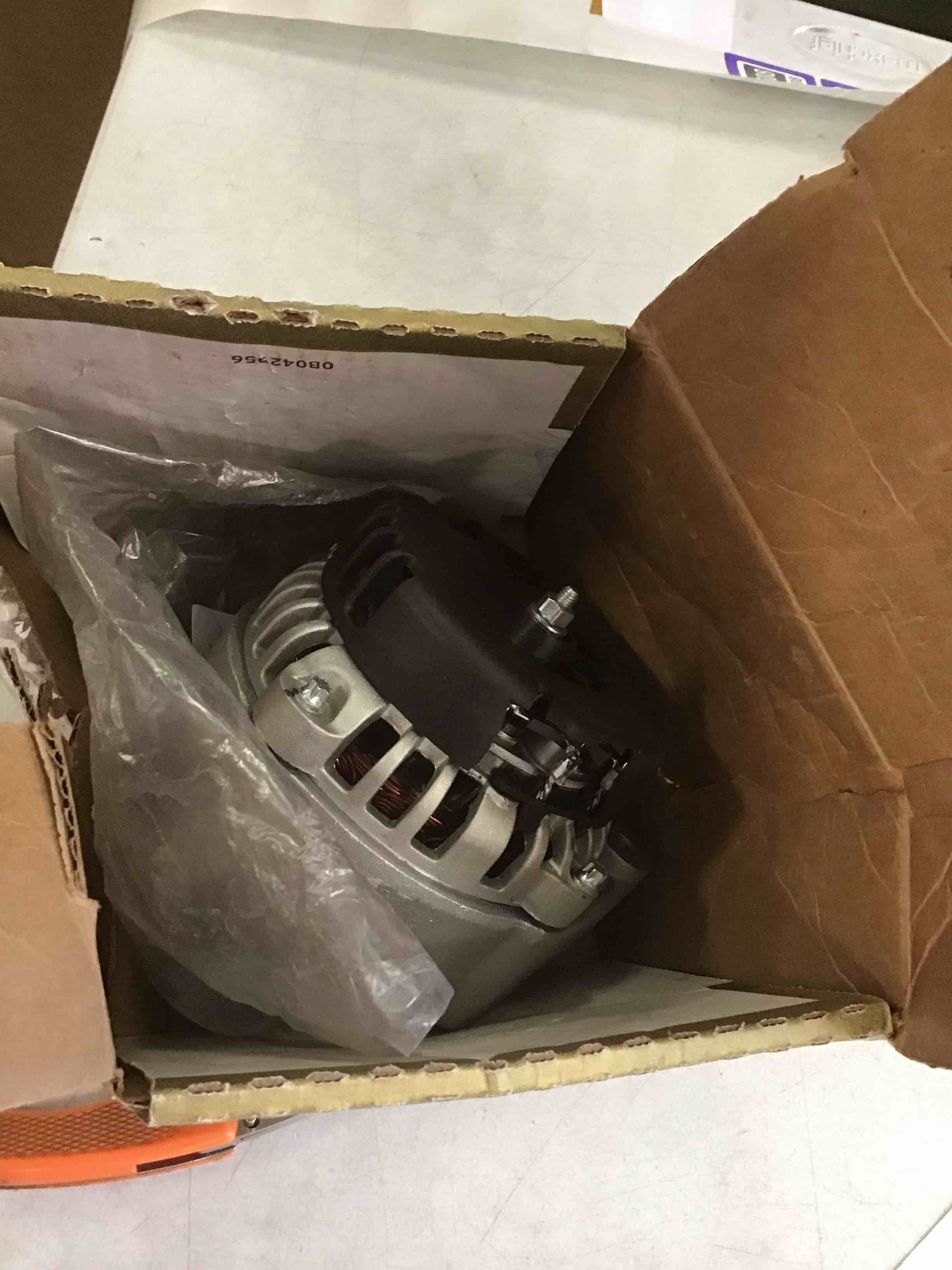 https://s3.amazonaws.com/lotting-images-prod/bidfta/PPE1425512_1742828282021.jpeg