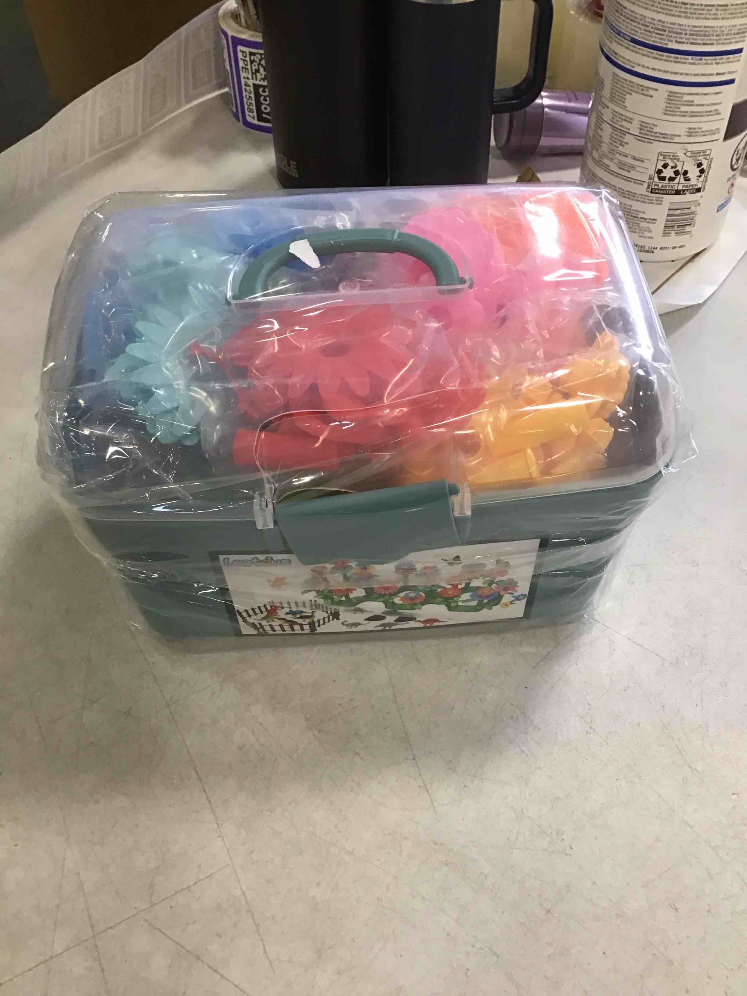 https://s3.amazonaws.com/lotting-images-prod/bidfta/PPE1425575_1742837432648.jpeg