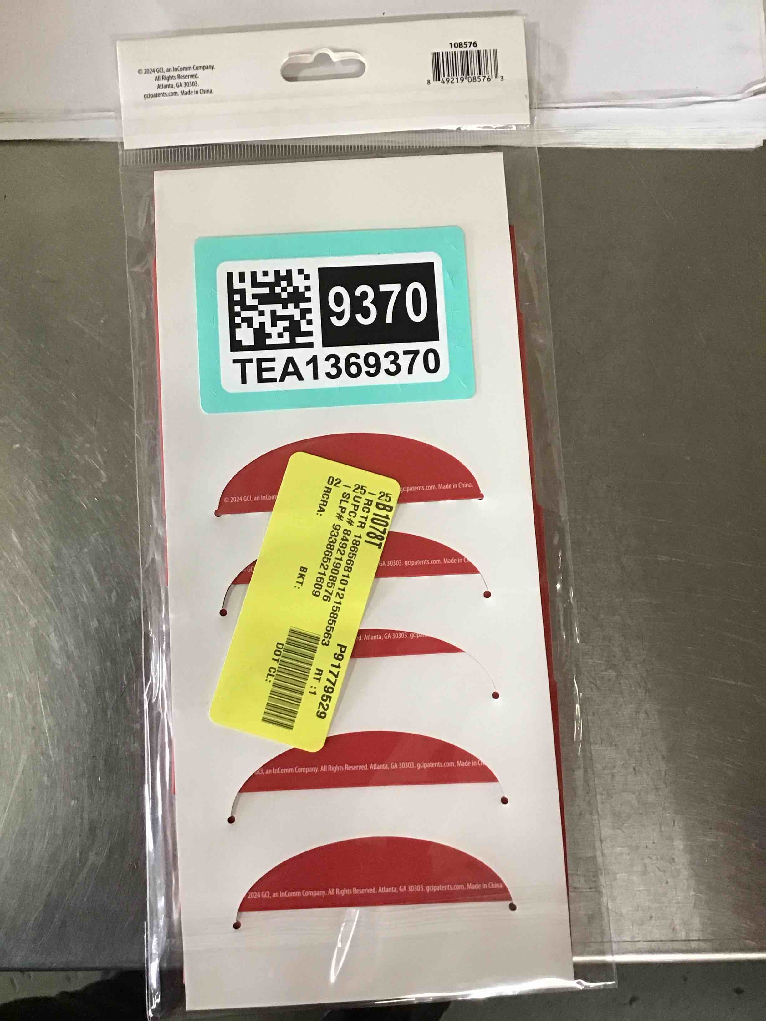 Condition photo showing Good Condition for Member’s Mark 6 Pack Gift Card Holders 