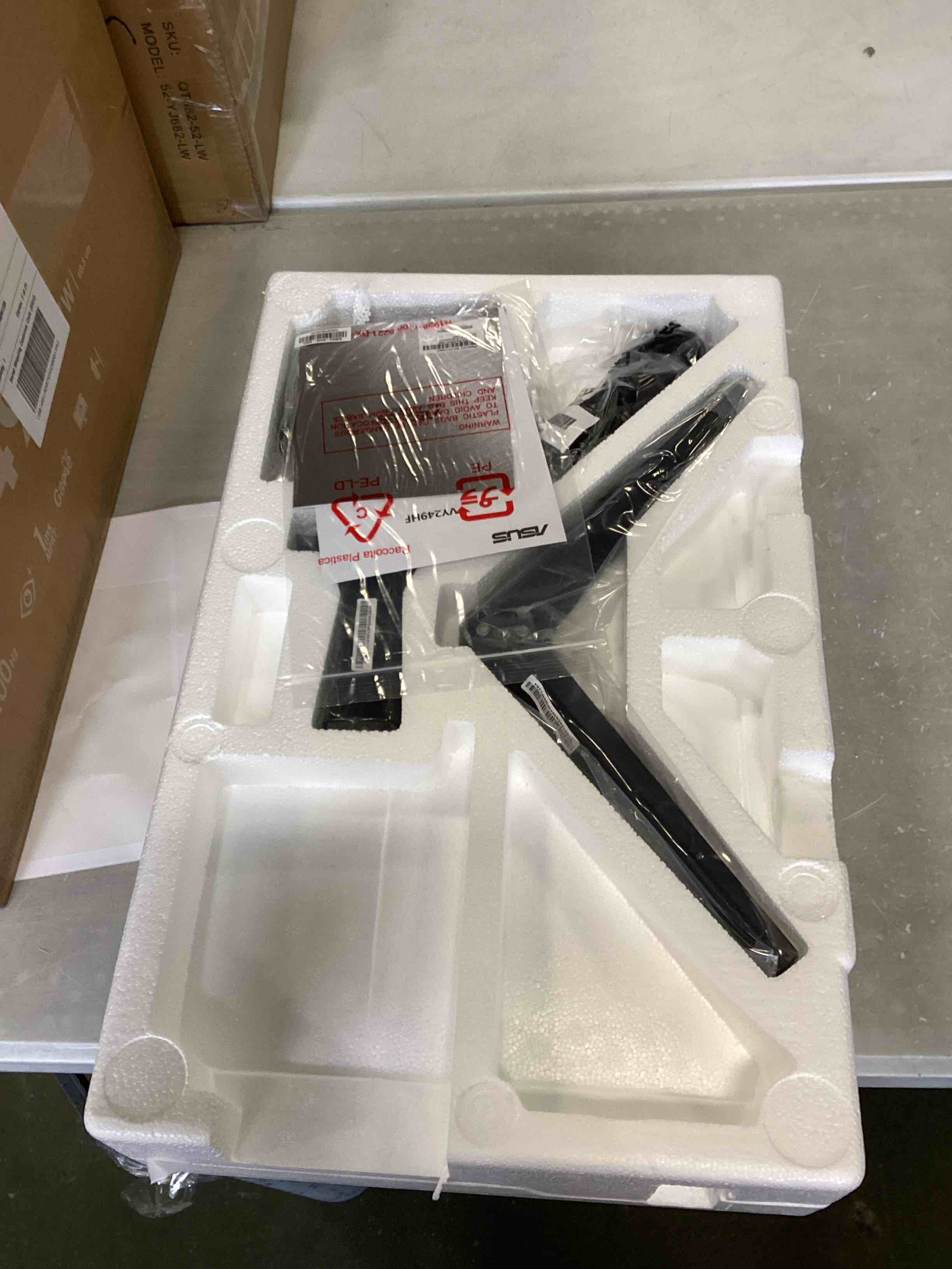 https://s3.amazonaws.com/lotting-images-prod/bidfta/PPE1425904_1743016283996.jpeg