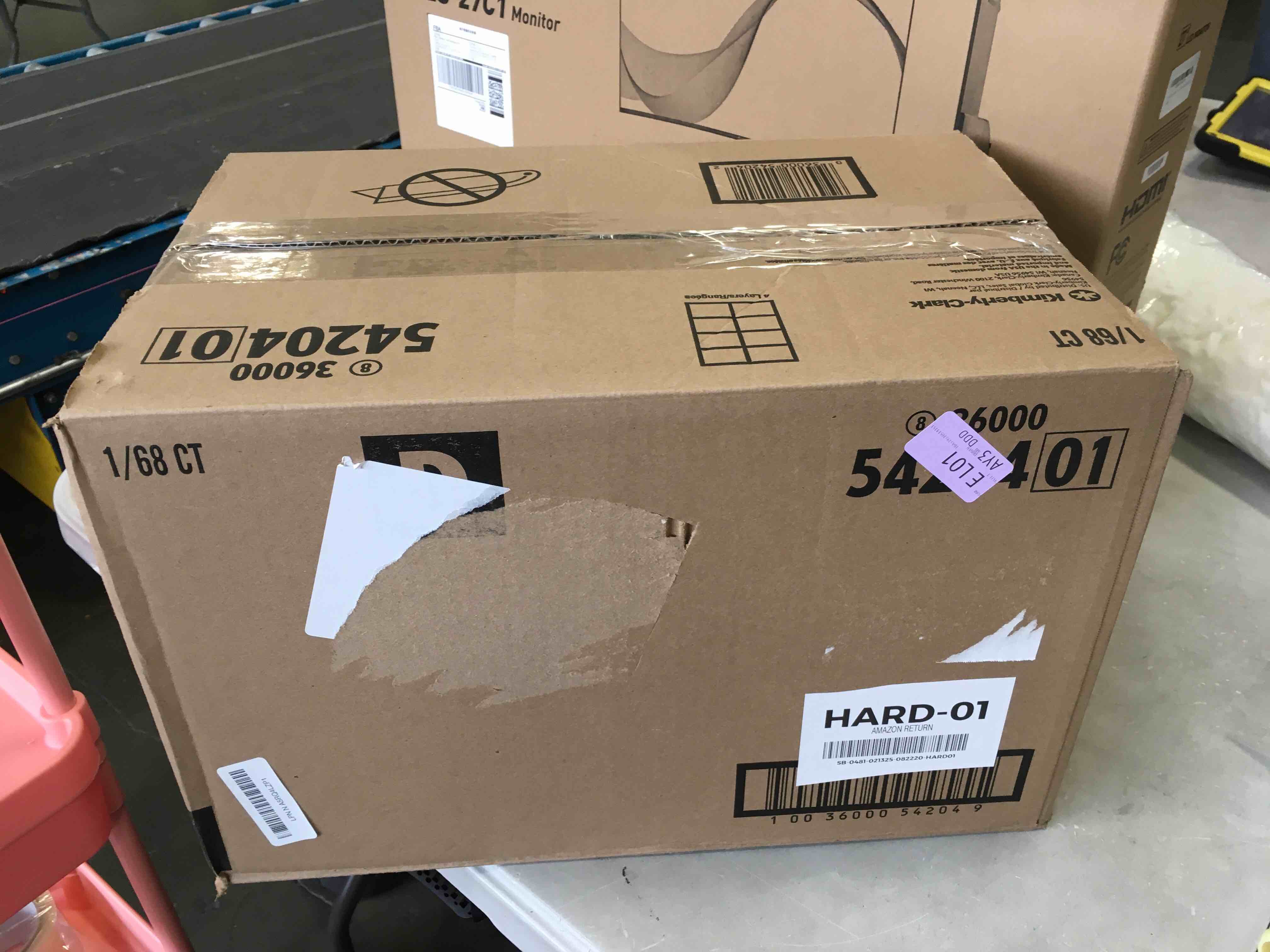 https://s3.amazonaws.com/lotting-images-prod/bidfta/PPE1426079_1742403510380.jpeg