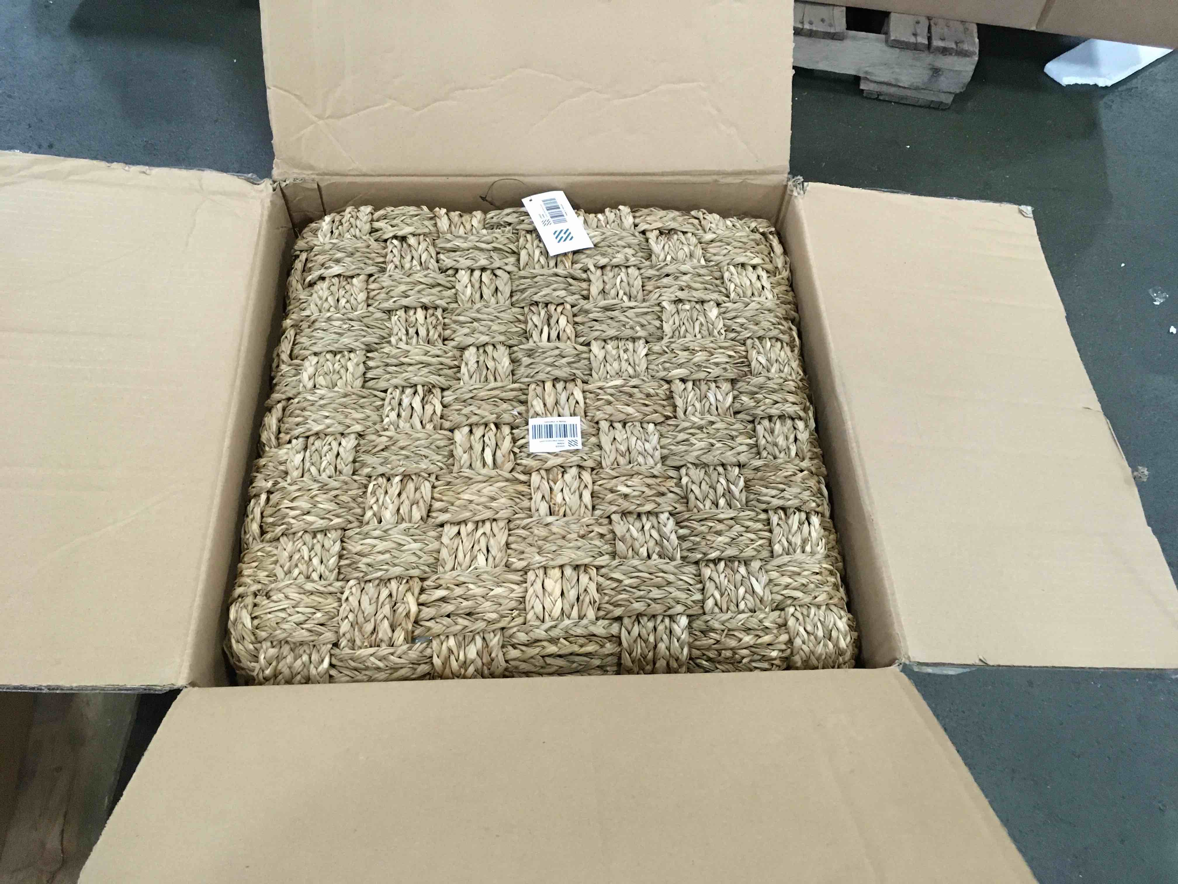 https://s3.amazonaws.com/lotting-images-prod/bidfta/PPE1427217_1746198599596.jpeg