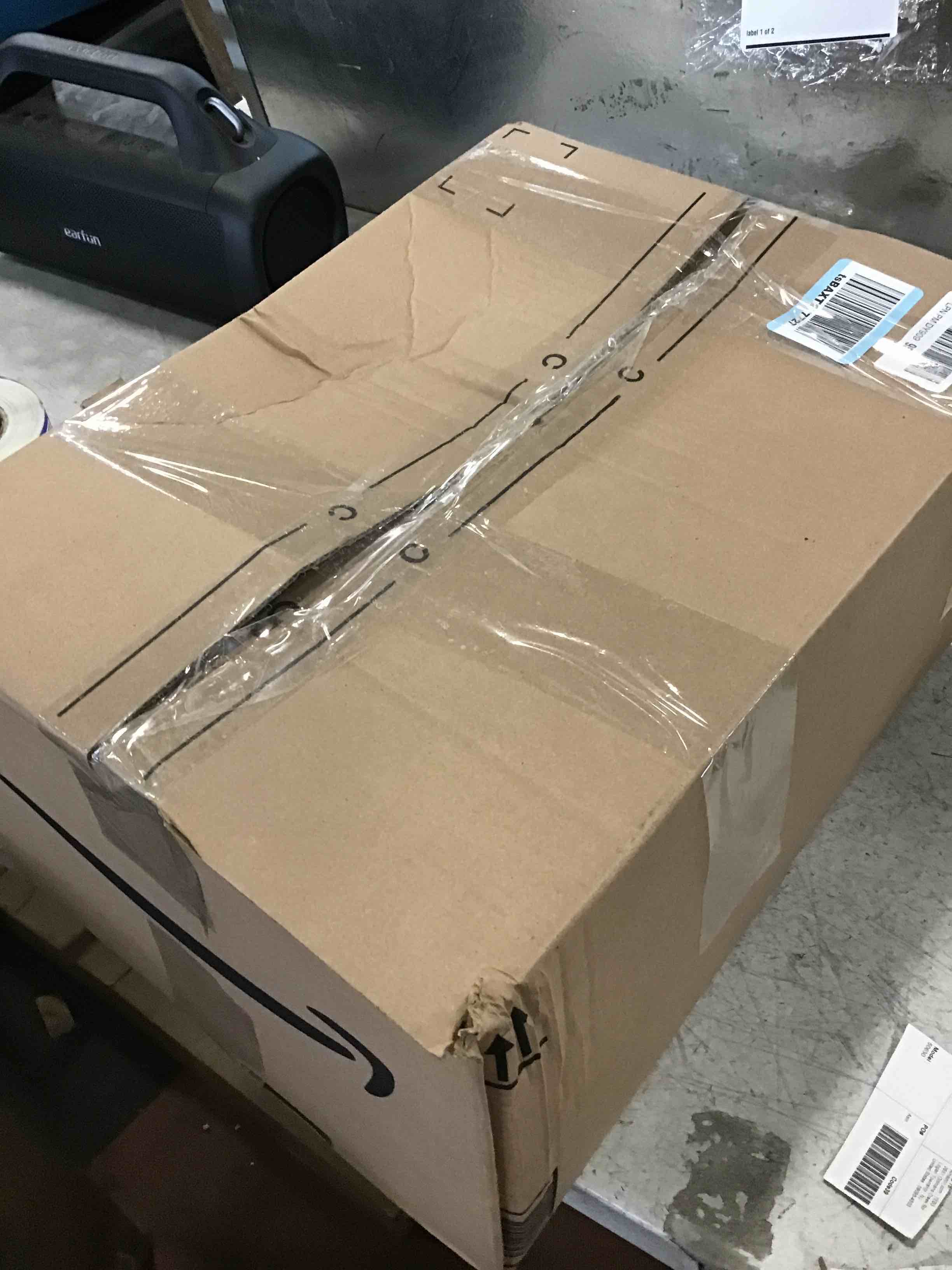 https://s3.amazonaws.com/lotting-images-prod/bidfta/PPE1427750_1748963667065.jpeg
