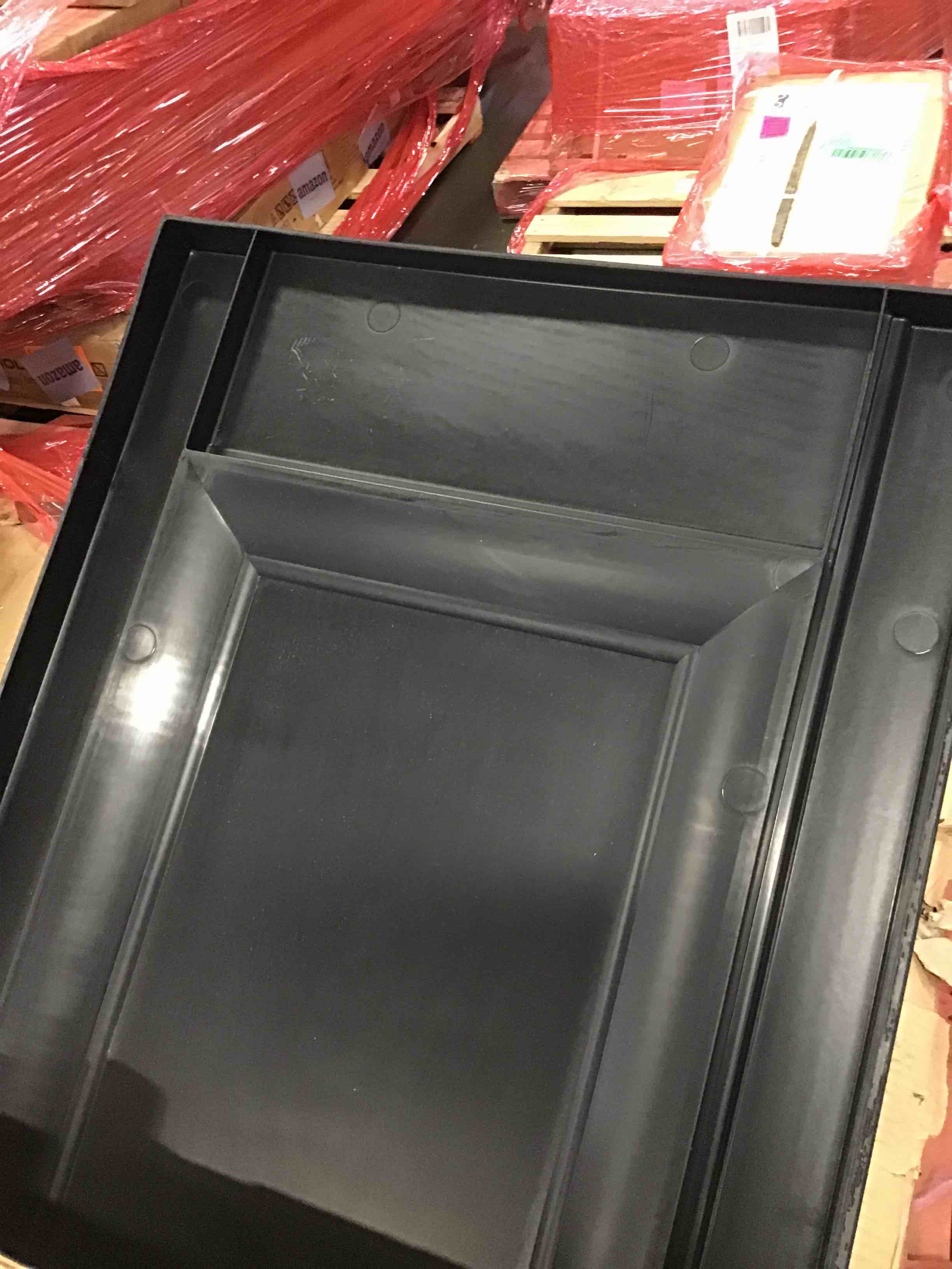 https://s3.amazonaws.com/lotting-images-prod/bidfta/PPE1428130_1749131613501.jpeg