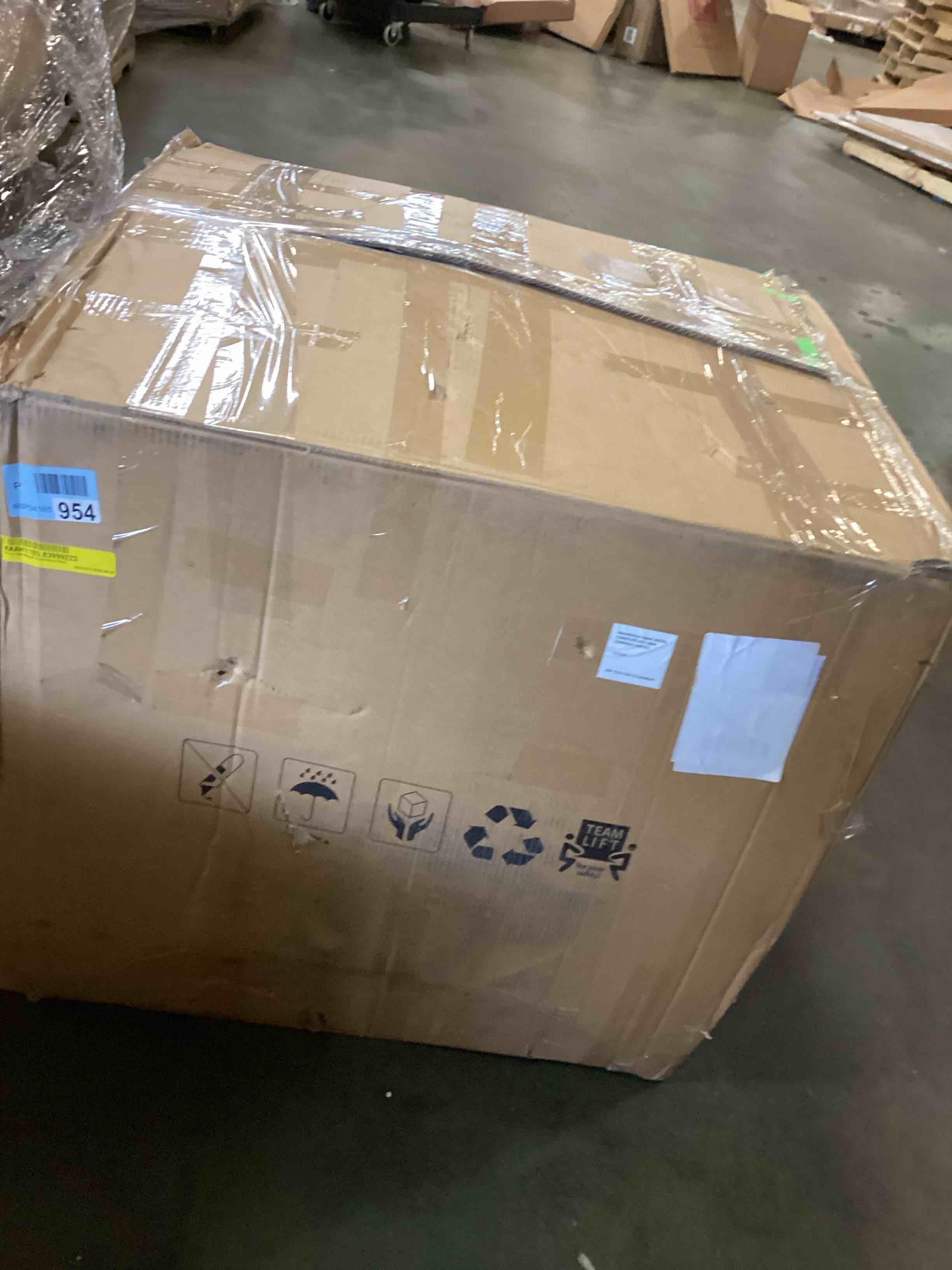 https://s3.amazonaws.com/lotting-images-prod/bidfta/PPE1428401_1749569378467.jpeg