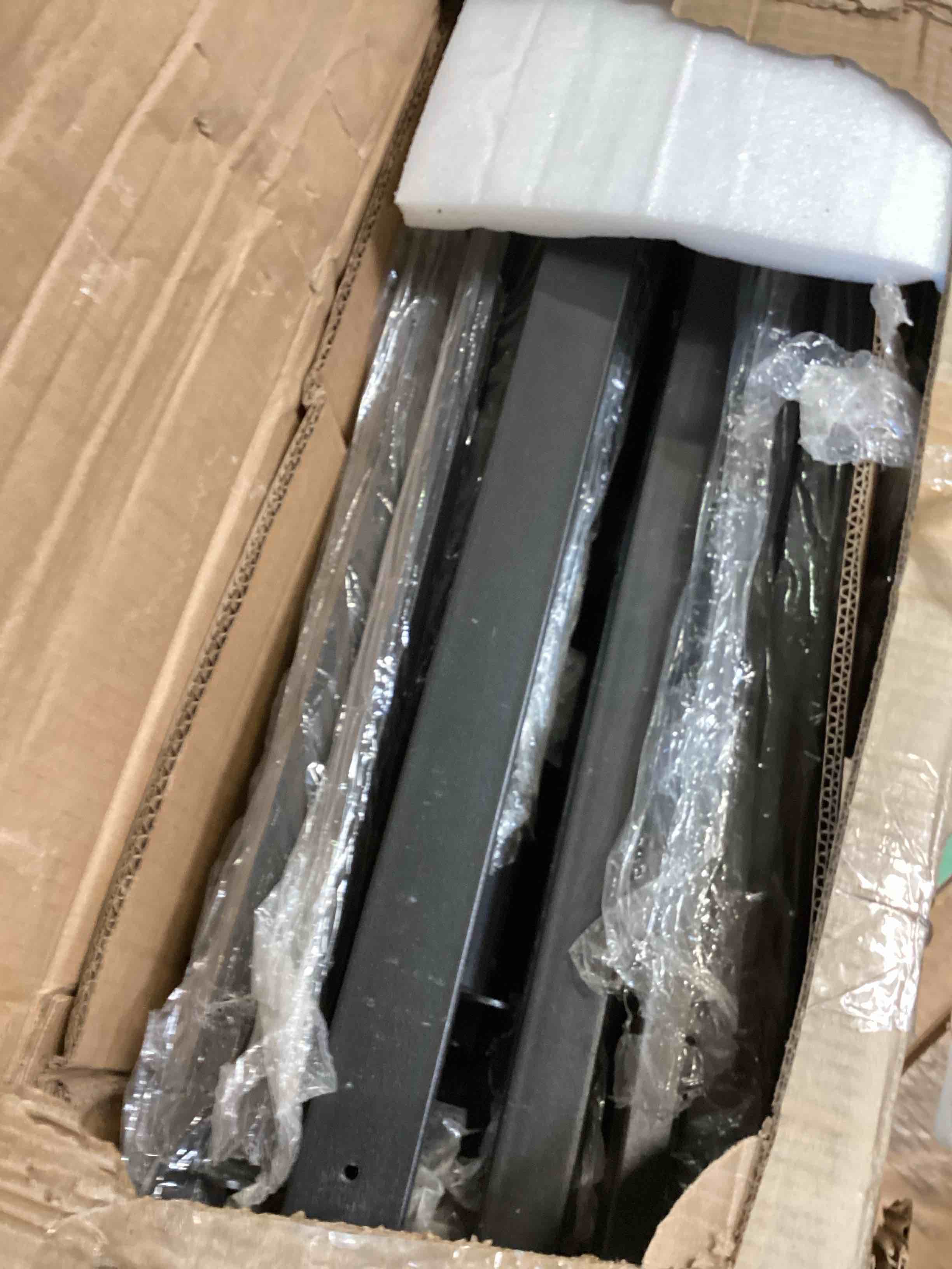 https://s3.amazonaws.com/lotting-images-prod/bidfta/PPE1428467_1749655359745.jpeg