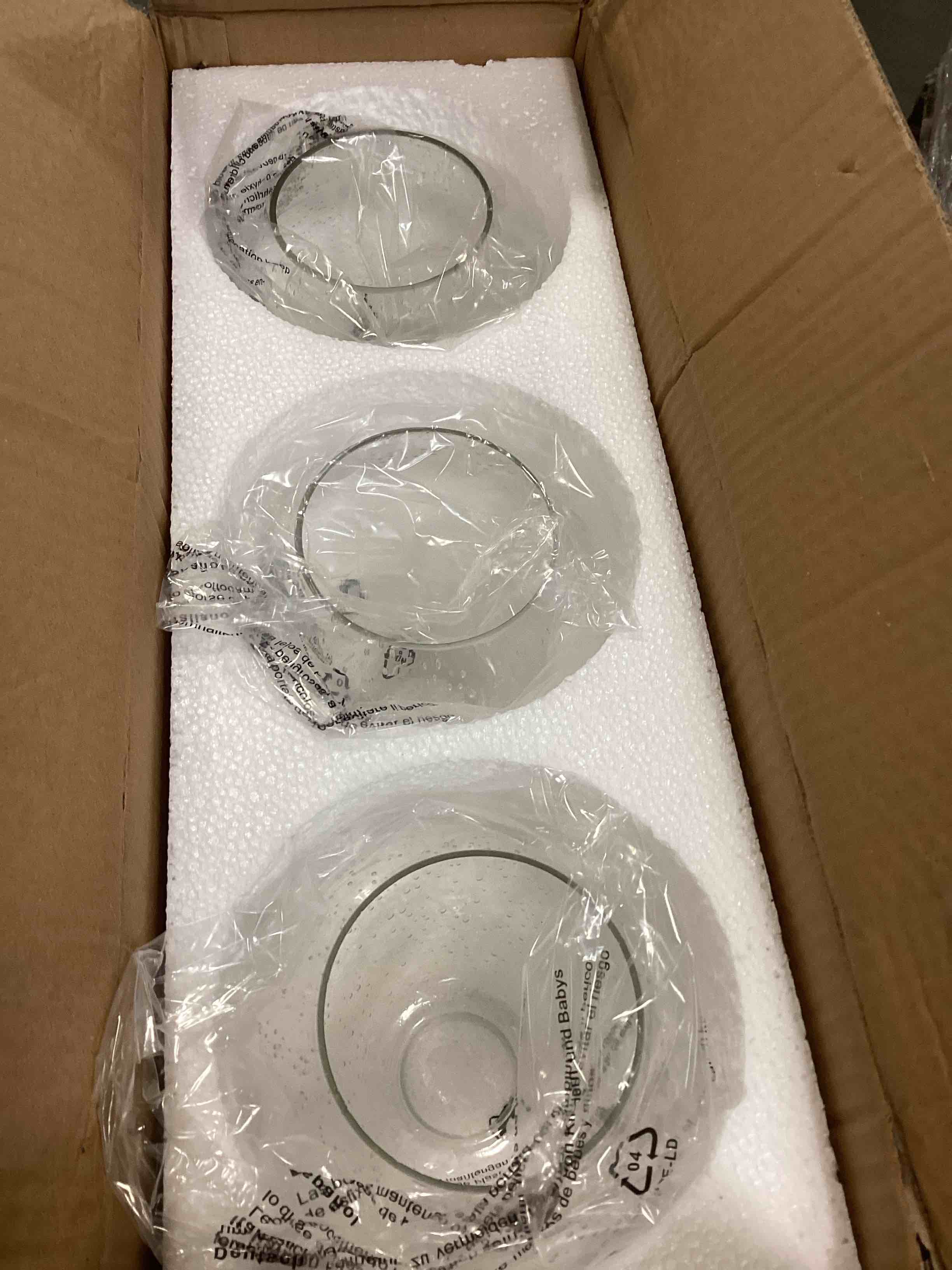 https://s3.amazonaws.com/lotting-images-prod/bidfta/PPE1428868_1750081072021.jpeg