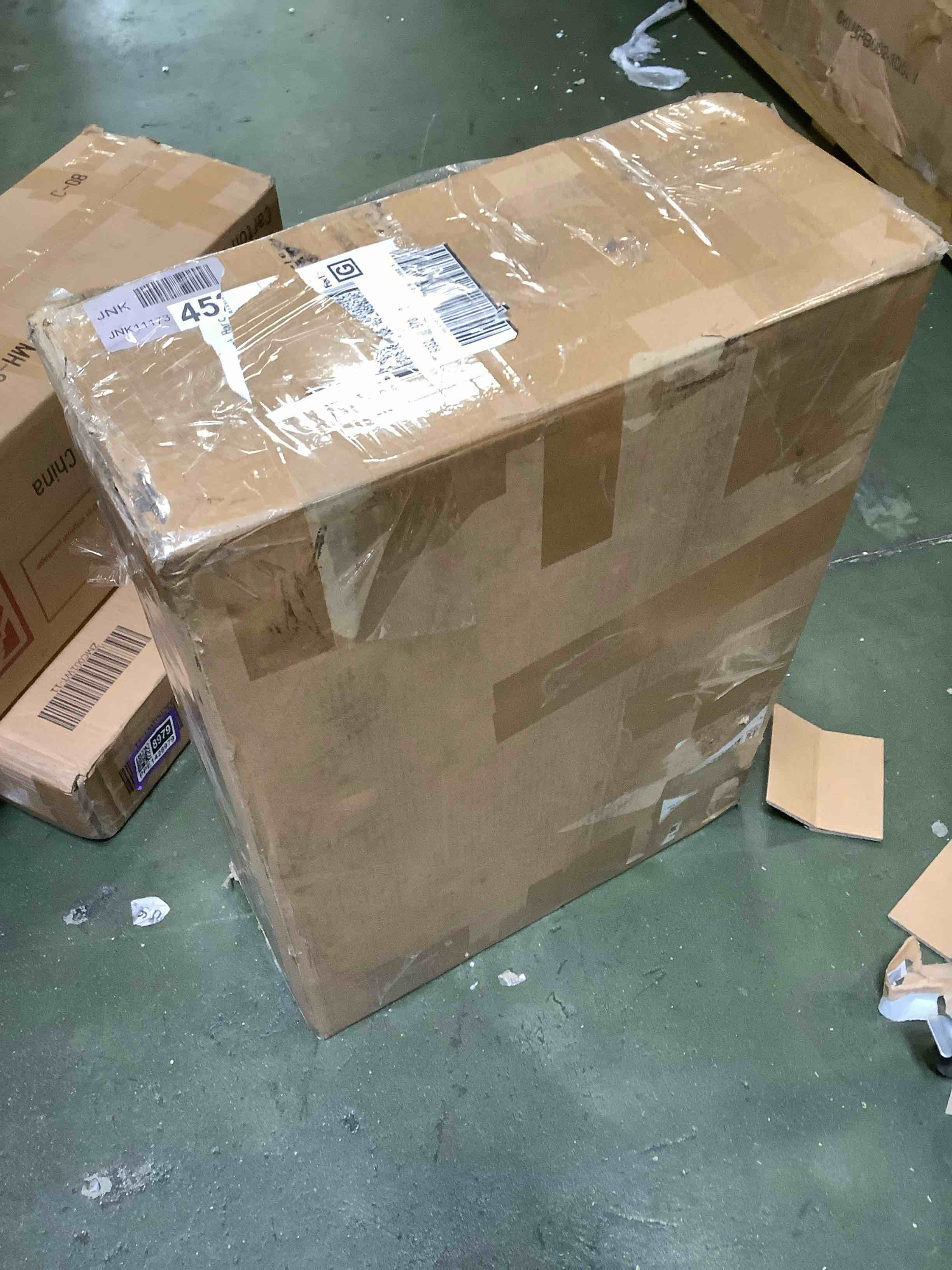 https://s3.amazonaws.com/lotting-images-prod/bidfta/PPE1428981_1750268021624.jpeg