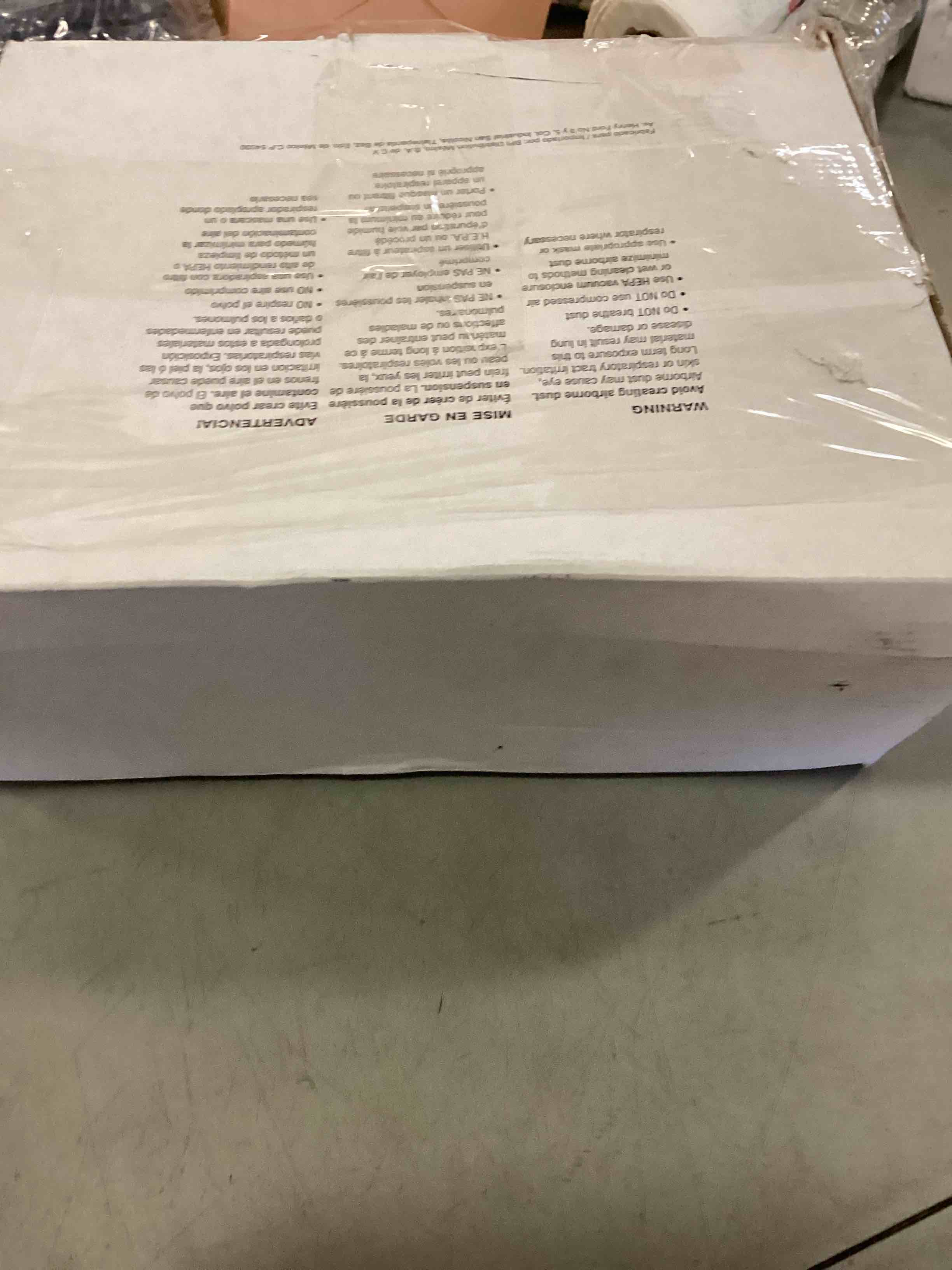 https://s3.amazonaws.com/lotting-images-prod/bidfta/PPE1430132_1743608774053.jpeg