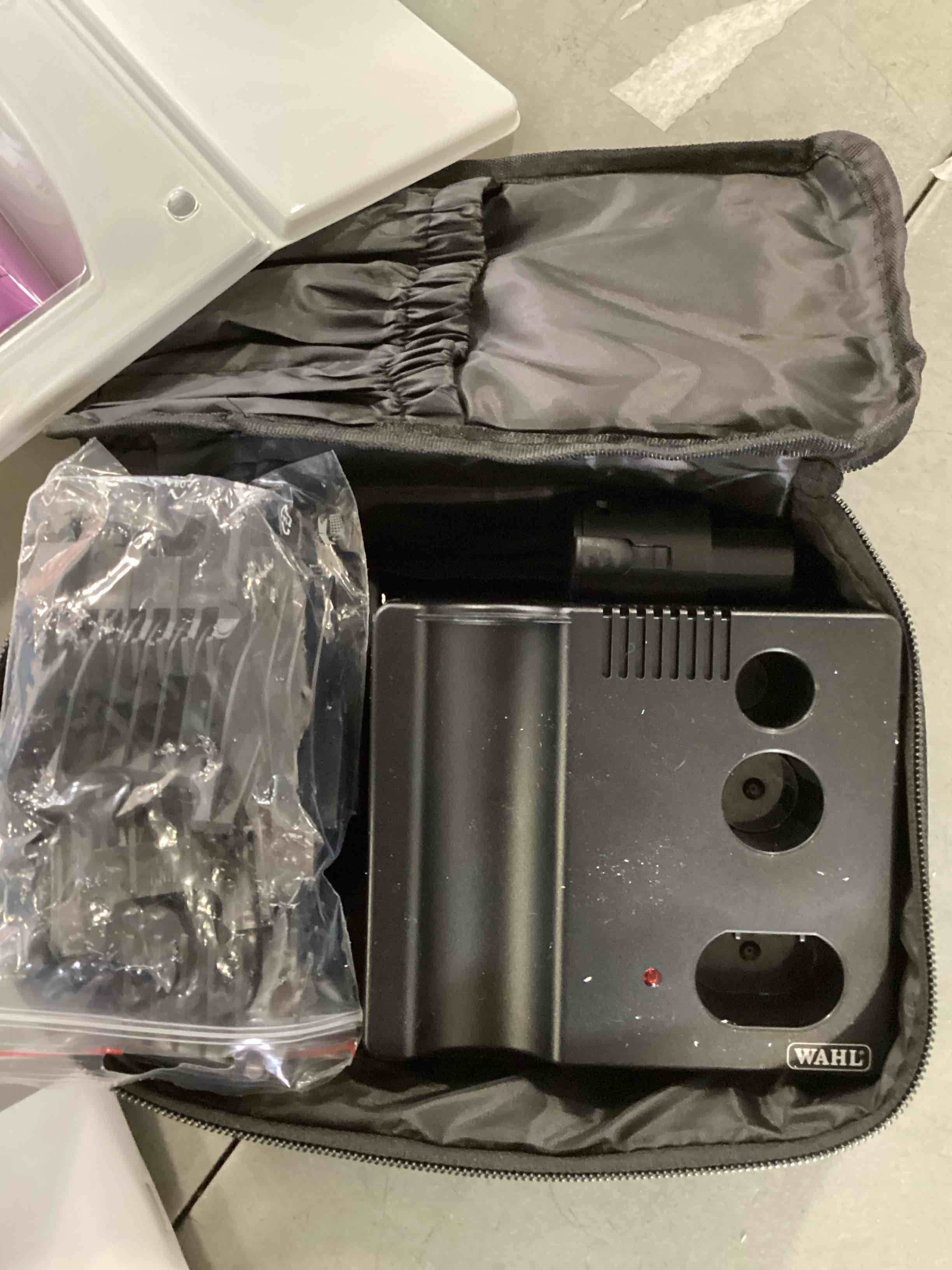 https://s3.amazonaws.com/lotting-images-prod/bidfta/PPE1430918_1744223393936.jpeg