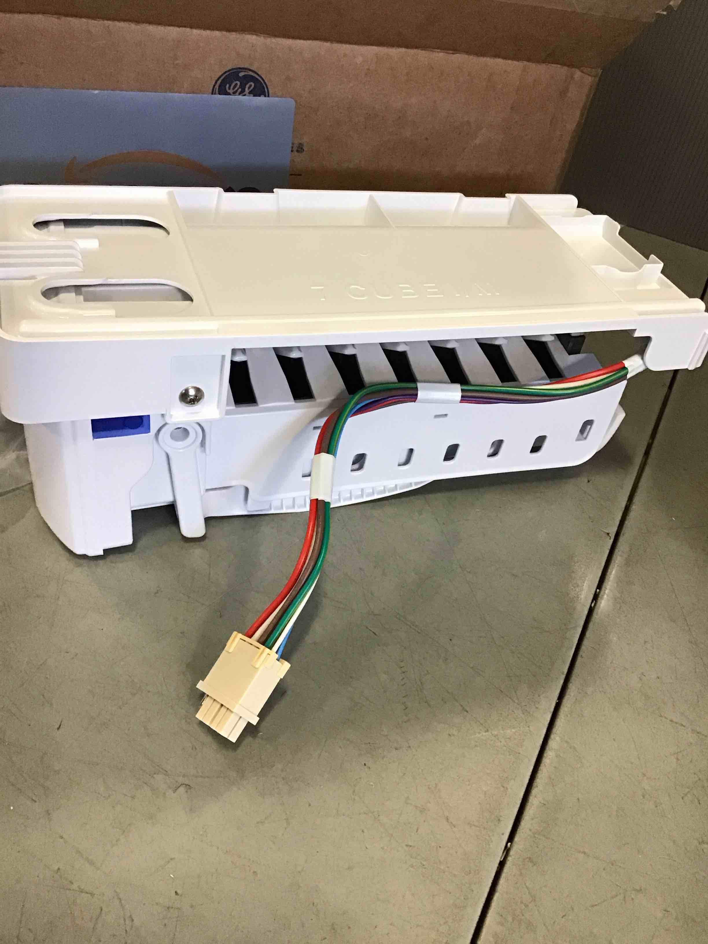 https://s3.amazonaws.com/lotting-images-prod/bidfta/PPE1431343_1744814009334.jpeg