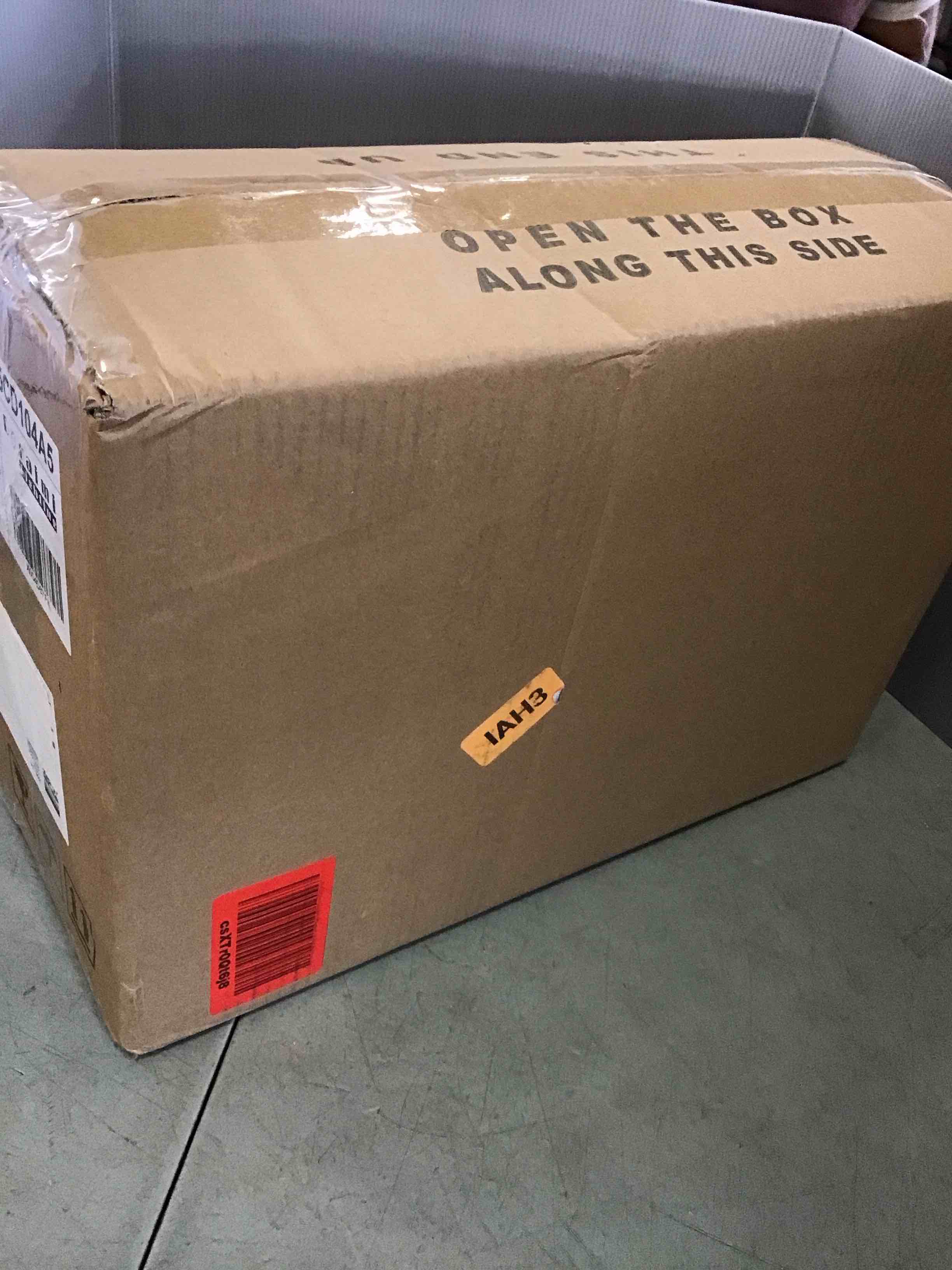 https://s3.amazonaws.com/lotting-images-prod/bidfta/PPE1431680_1745004364128.jpeg