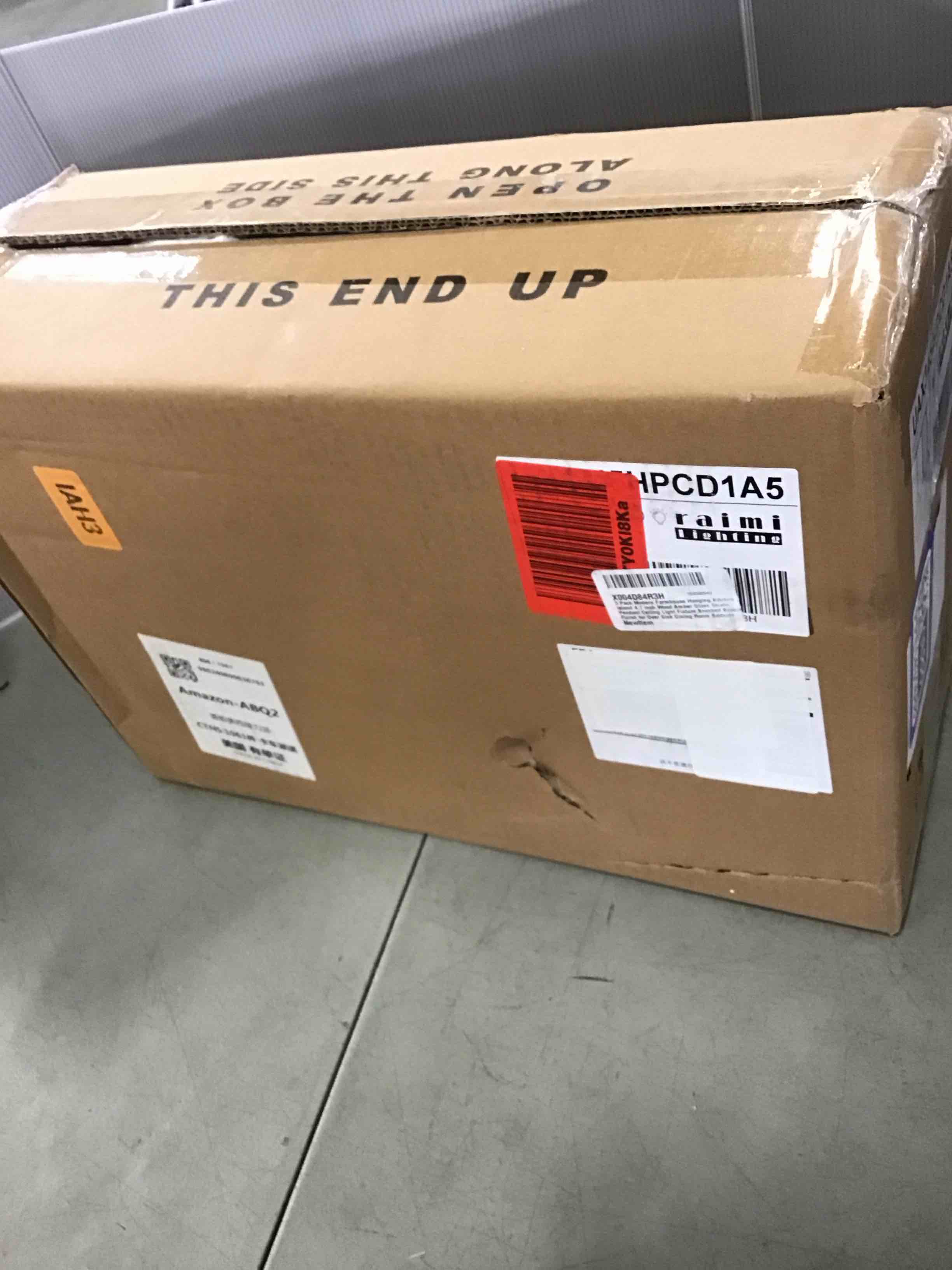 https://s3.amazonaws.com/lotting-images-prod/bidfta/PPE1431688_1745005638139.jpeg