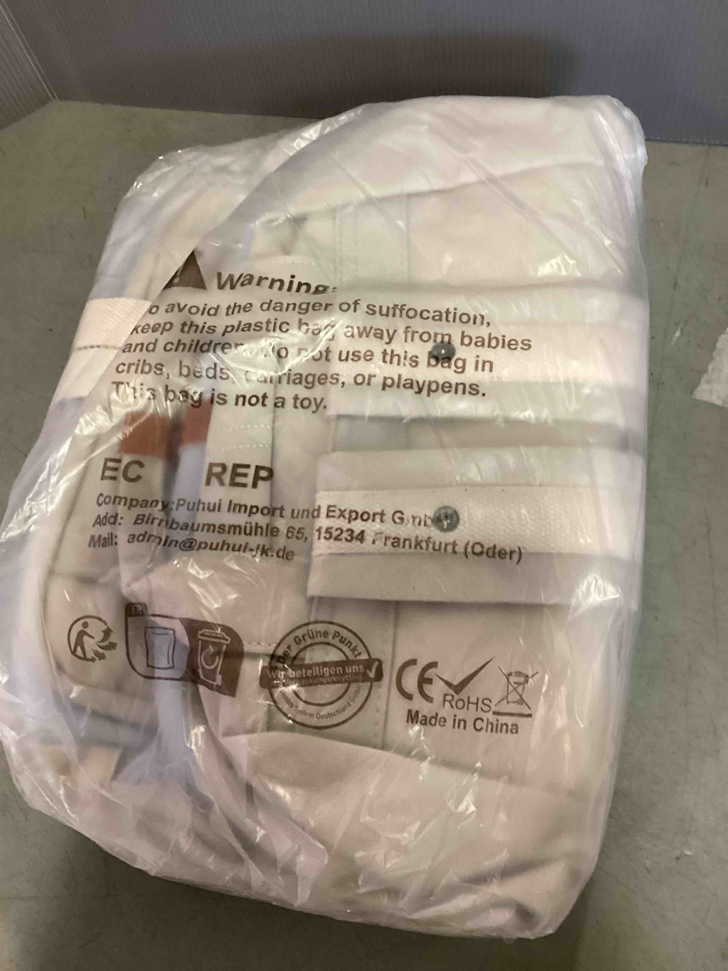 https://s3.amazonaws.com/lotting-images-prod/bidfta/PPE1431935_1745343485337.jpeg