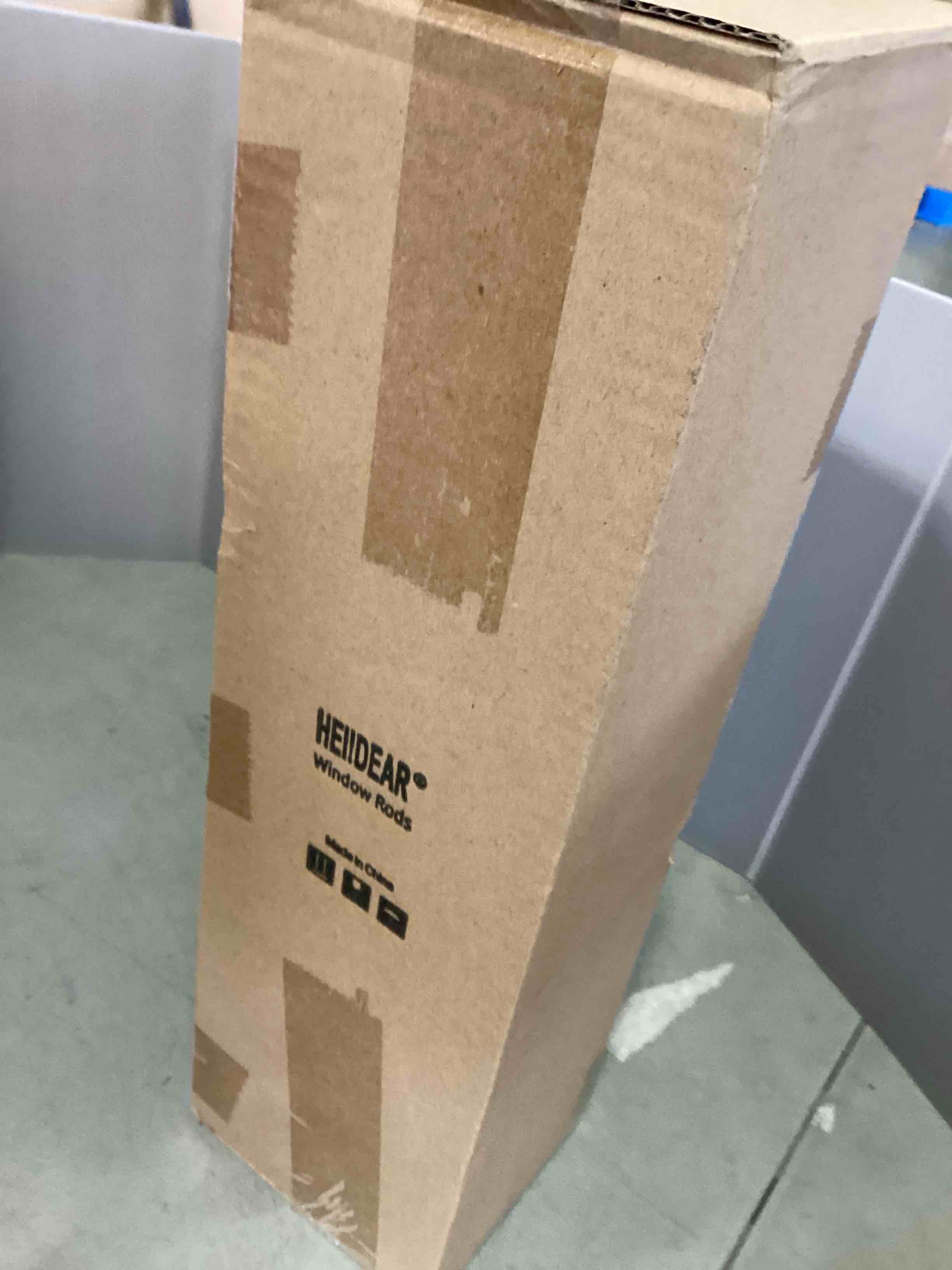 https://s3.amazonaws.com/lotting-images-prod/bidfta/PPE1431941_1745343997787.jpeg