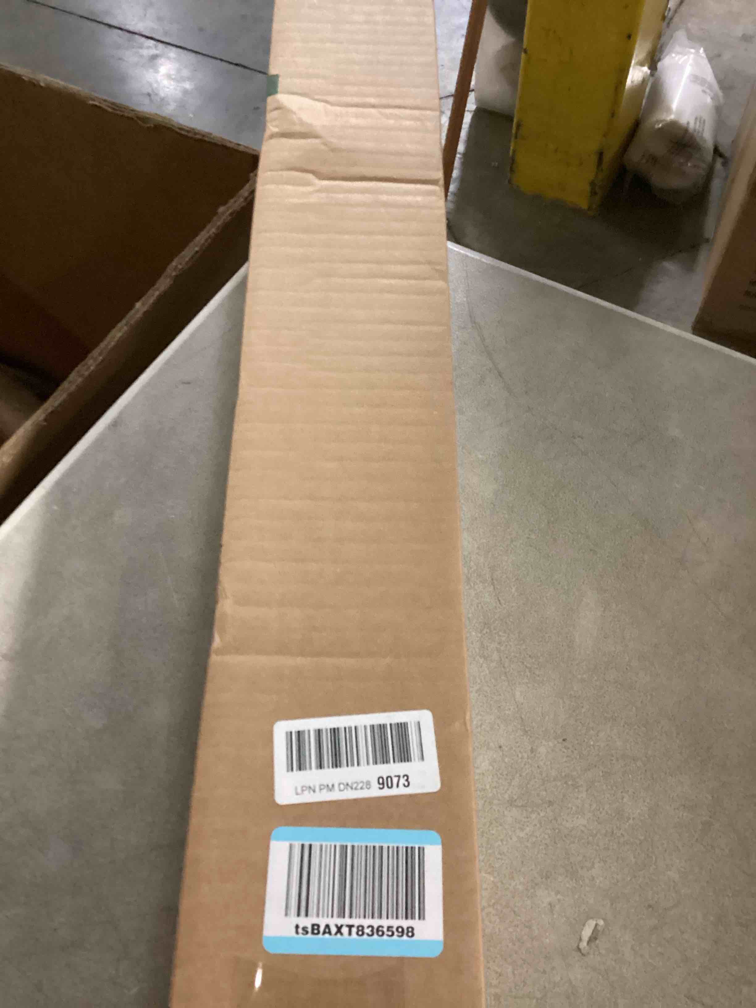 https://s3.amazonaws.com/lotting-images-prod/bidfta/PPE1432153_1741353379122.jpeg