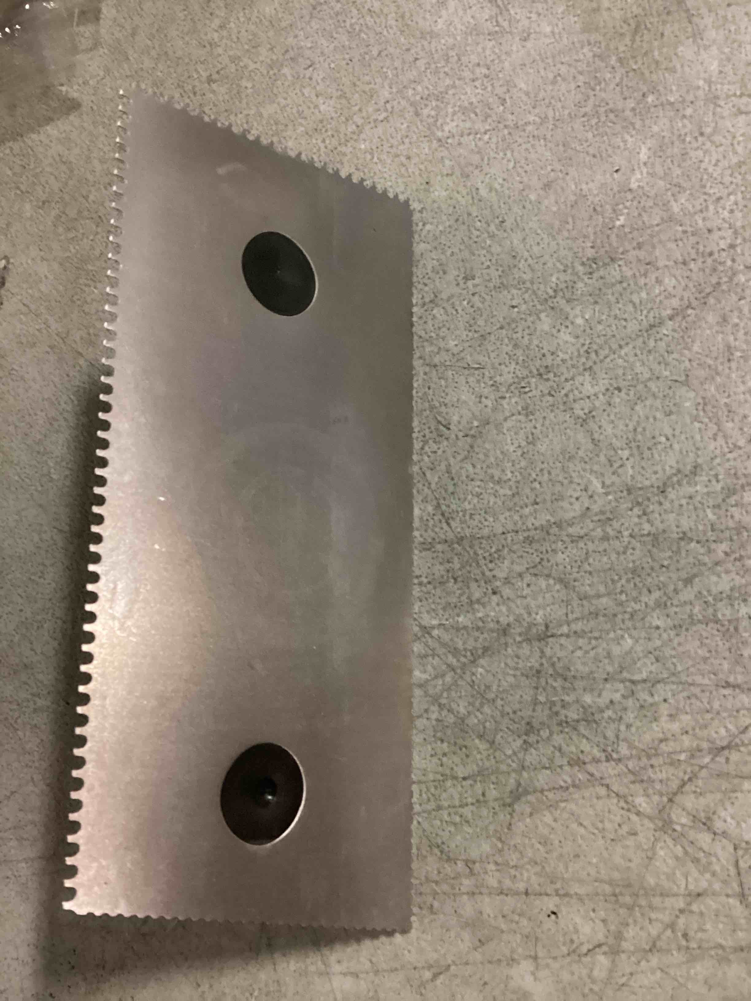 https://s3.amazonaws.com/lotting-images-prod/bidfta/PPE1432805_1741789127613.jpeg
