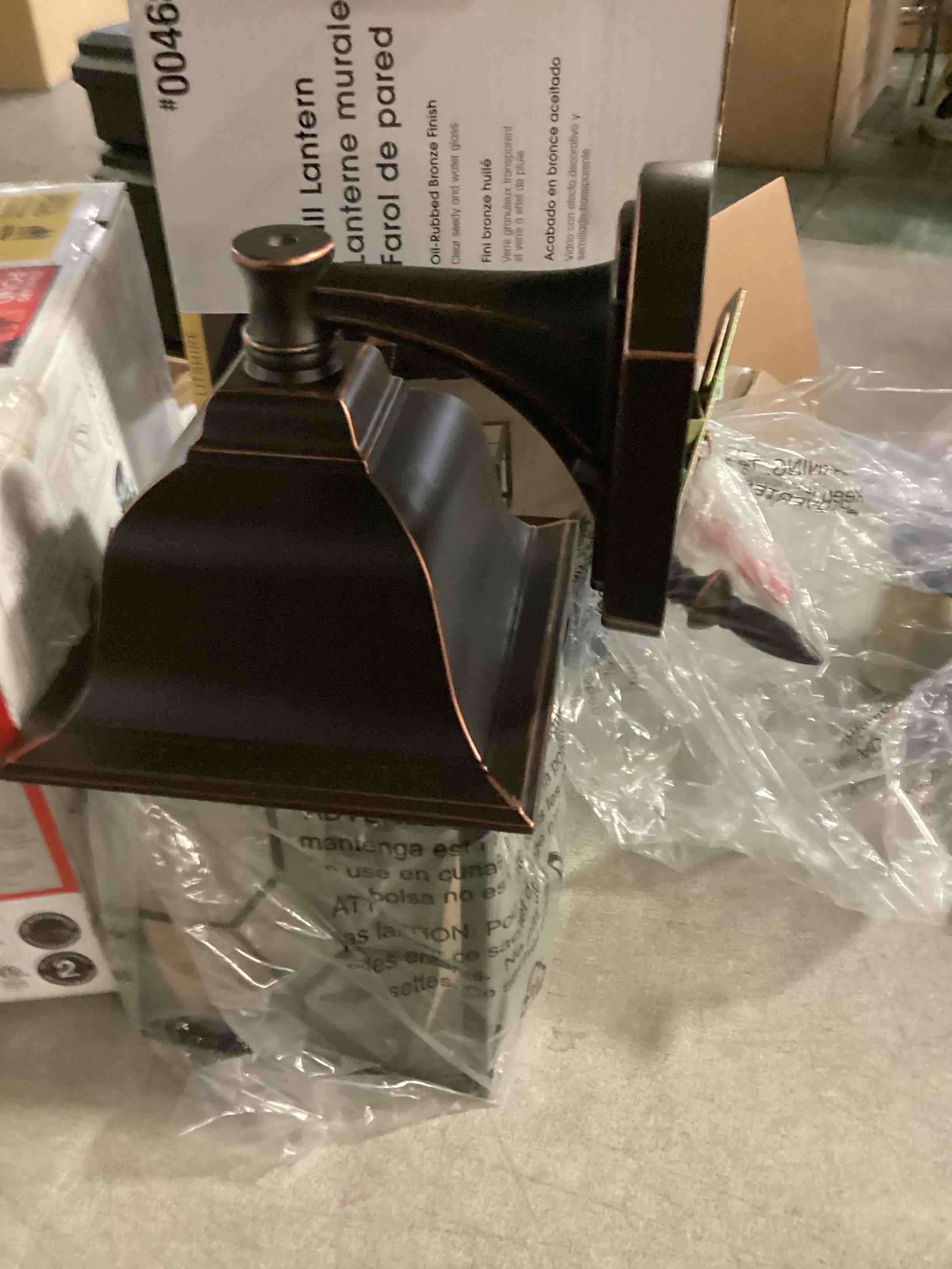 https://s3.amazonaws.com/lotting-images-prod/bidfta/PPE1433376_1741979031930.jpeg
